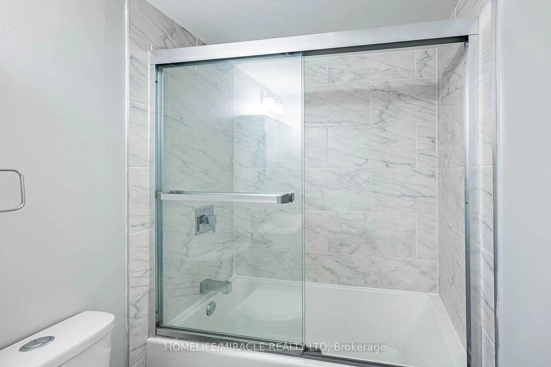 Photo 33 of Unit 1408, 150 Charlton Avenue E, Hamilton, Corktown — HOMEH