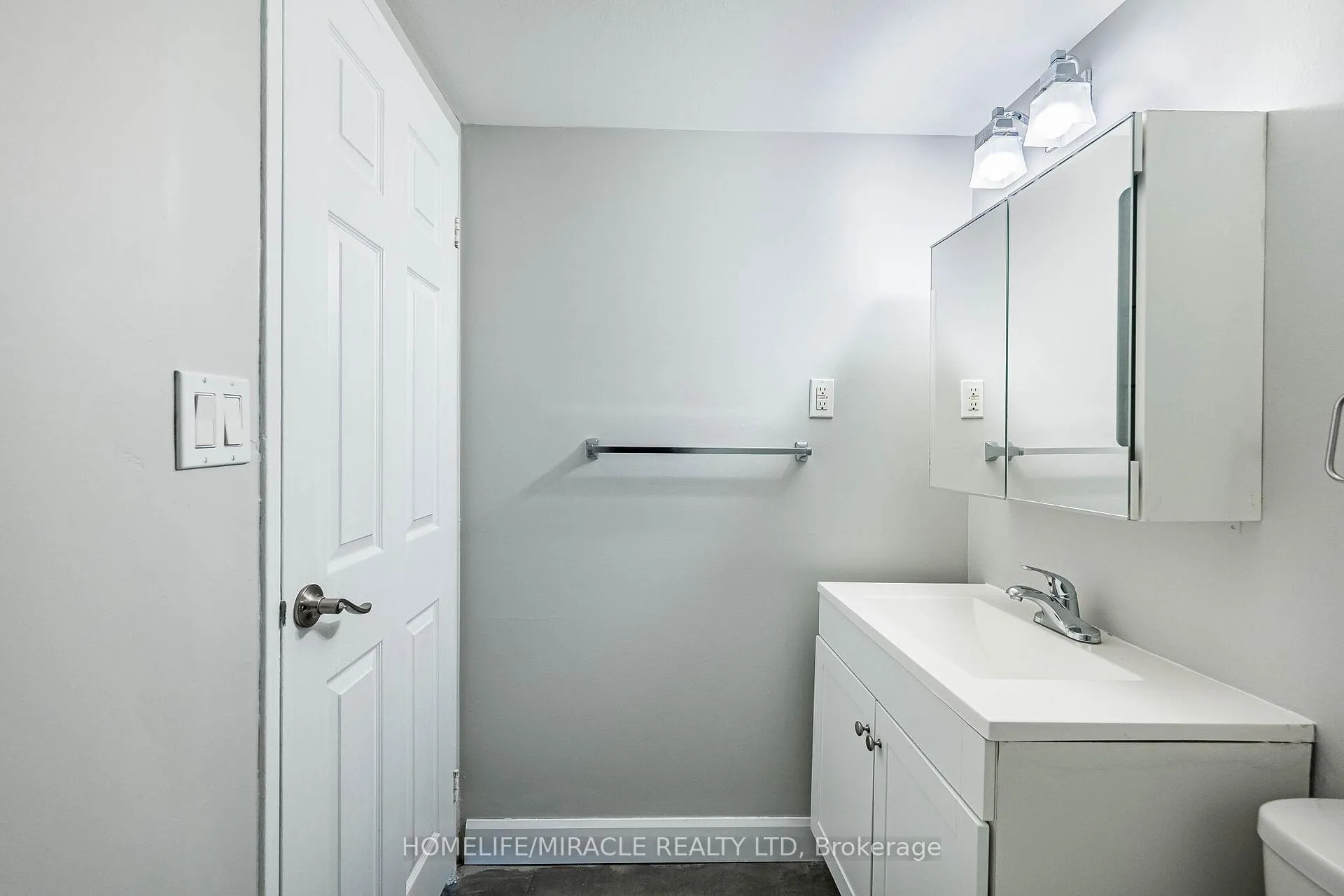 Photo 34 of Unit 1408, 150 Charlton Avenue E, Hamilton, Corktown — HOMEH