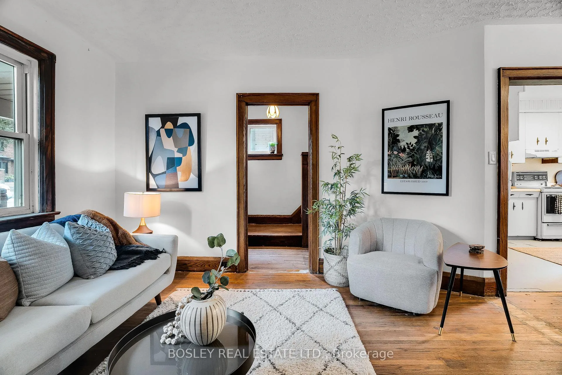 Photo 7 of 192 Belsize Drive, Toronto, Mount Pleasant East — HOMEH