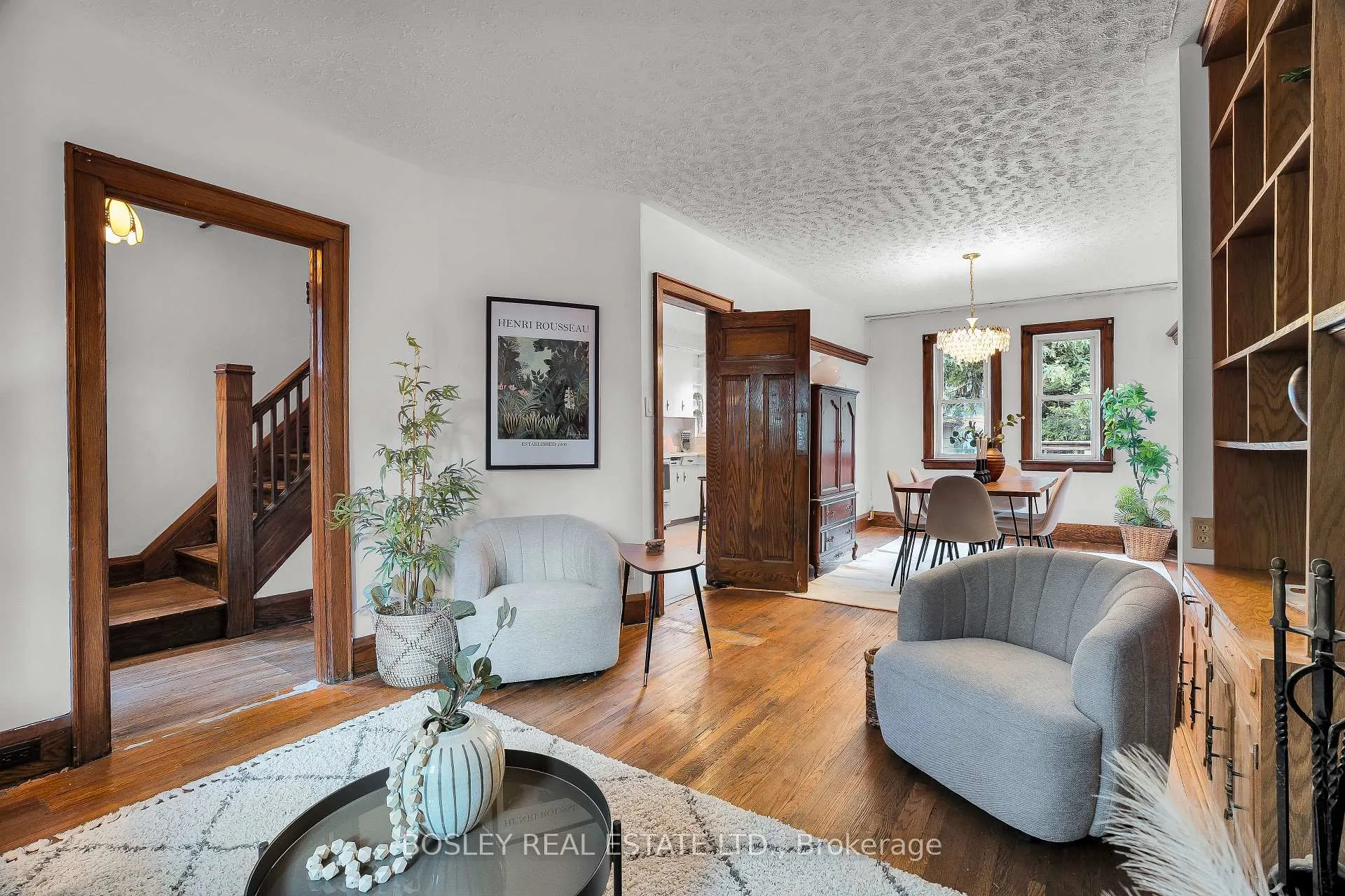 Photo 8 of 192 Belsize Drive, Toronto, Mount Pleasant East — HOMEH