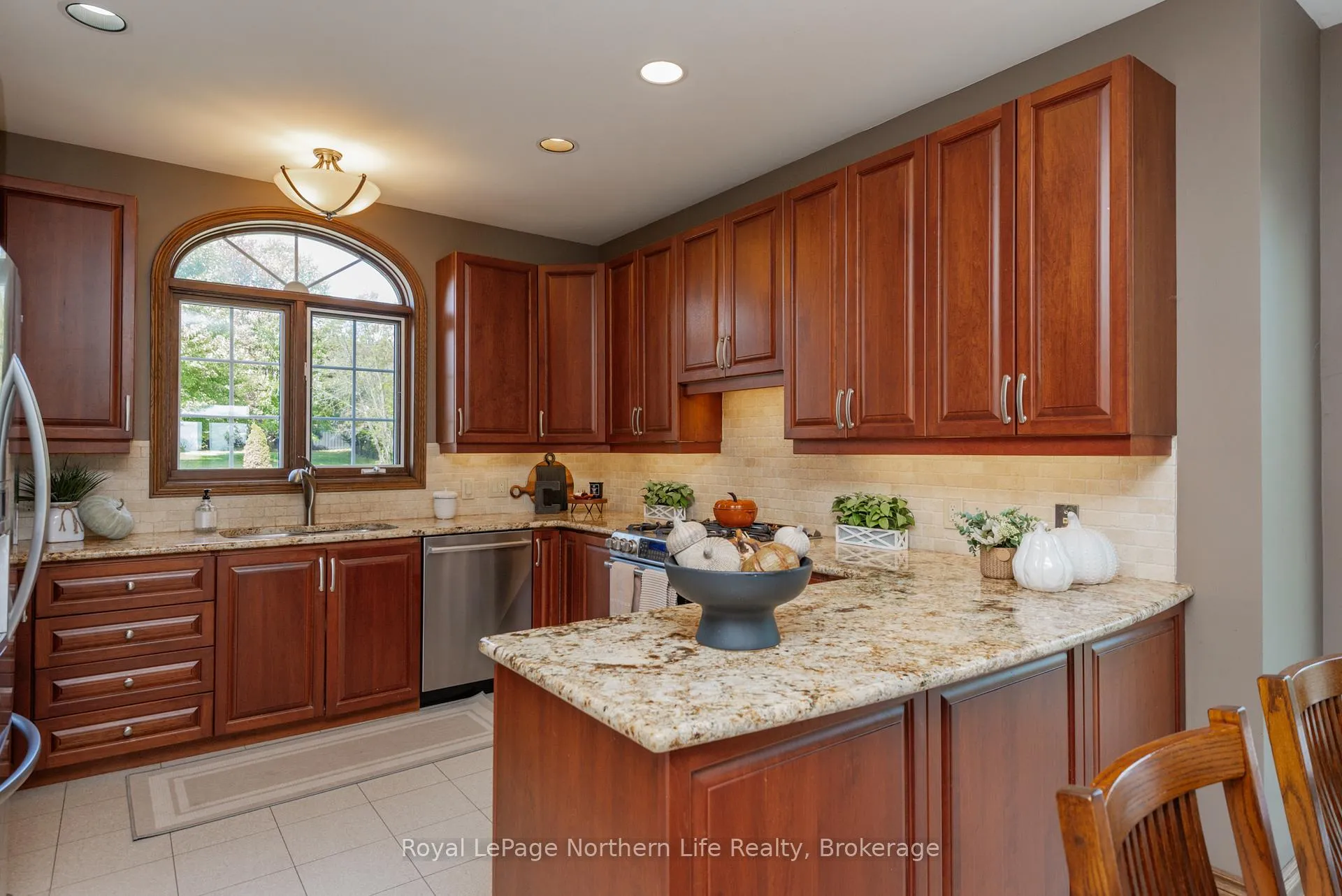 Photo 11 of 67 Janey Avenue, North Bay, Airport — HOMEH