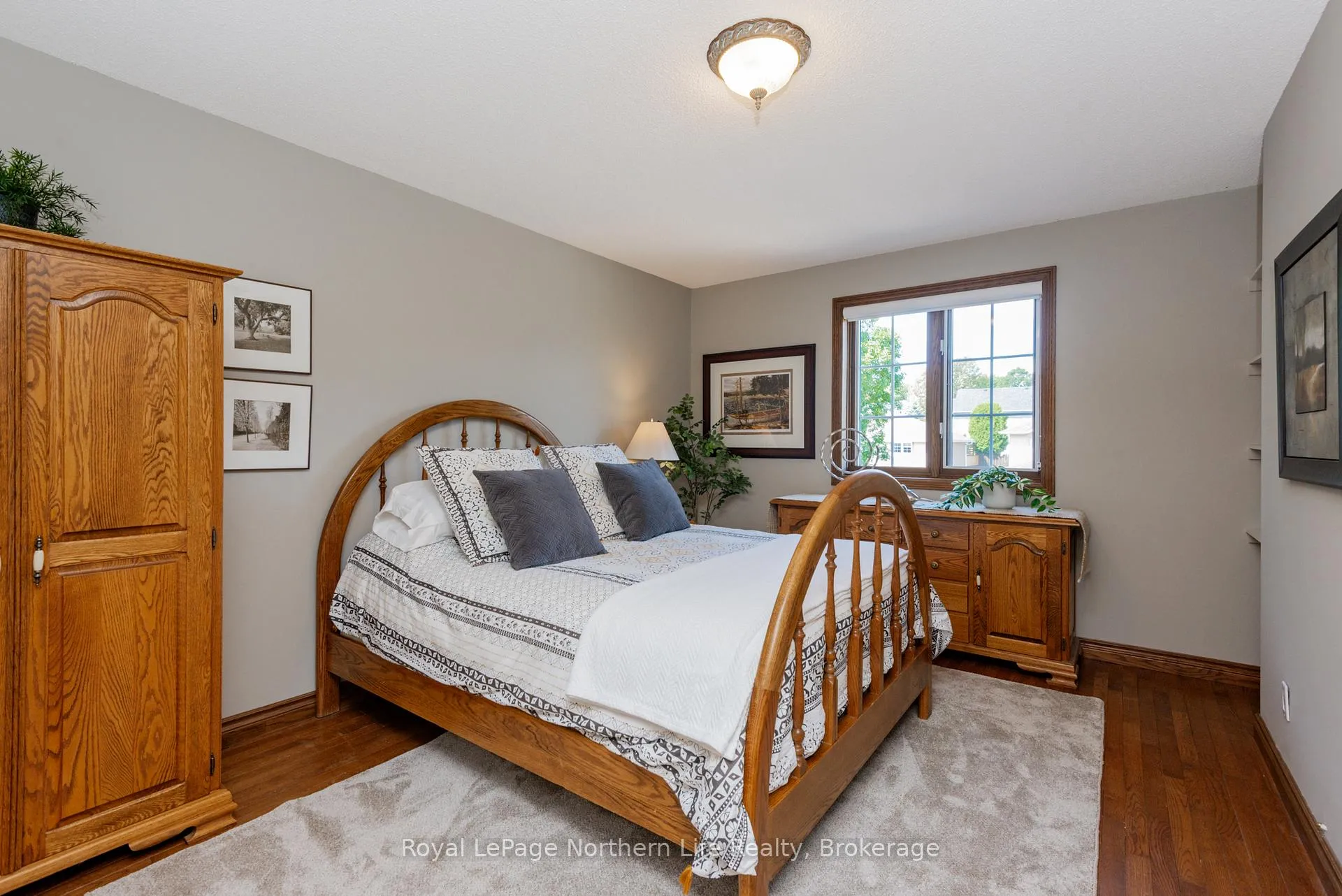 Photo 33 of 67 Janey Avenue, North Bay, Airport — HOMEH