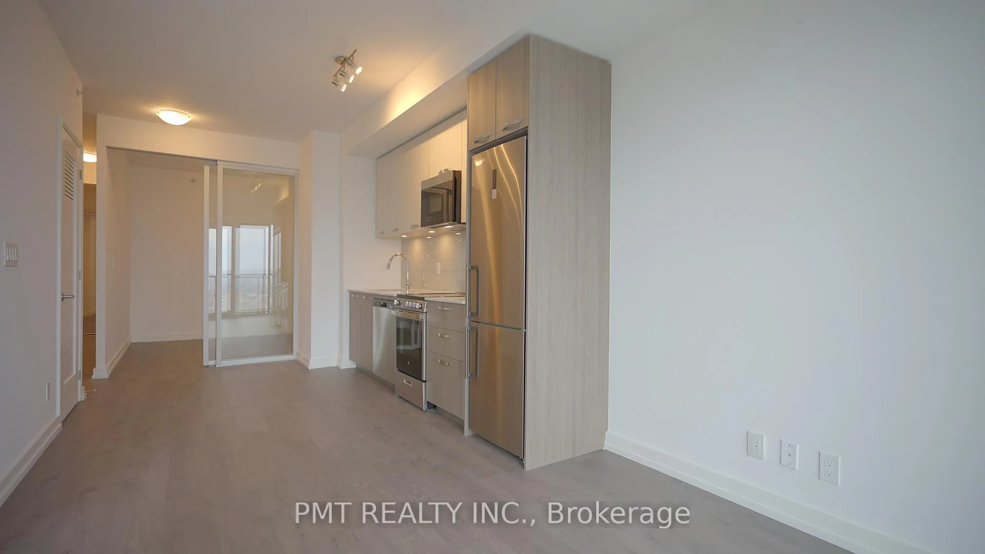 Photo 7 of Unit 3101, 75 James Street S, Hamilton, Corktown — HOMEH
