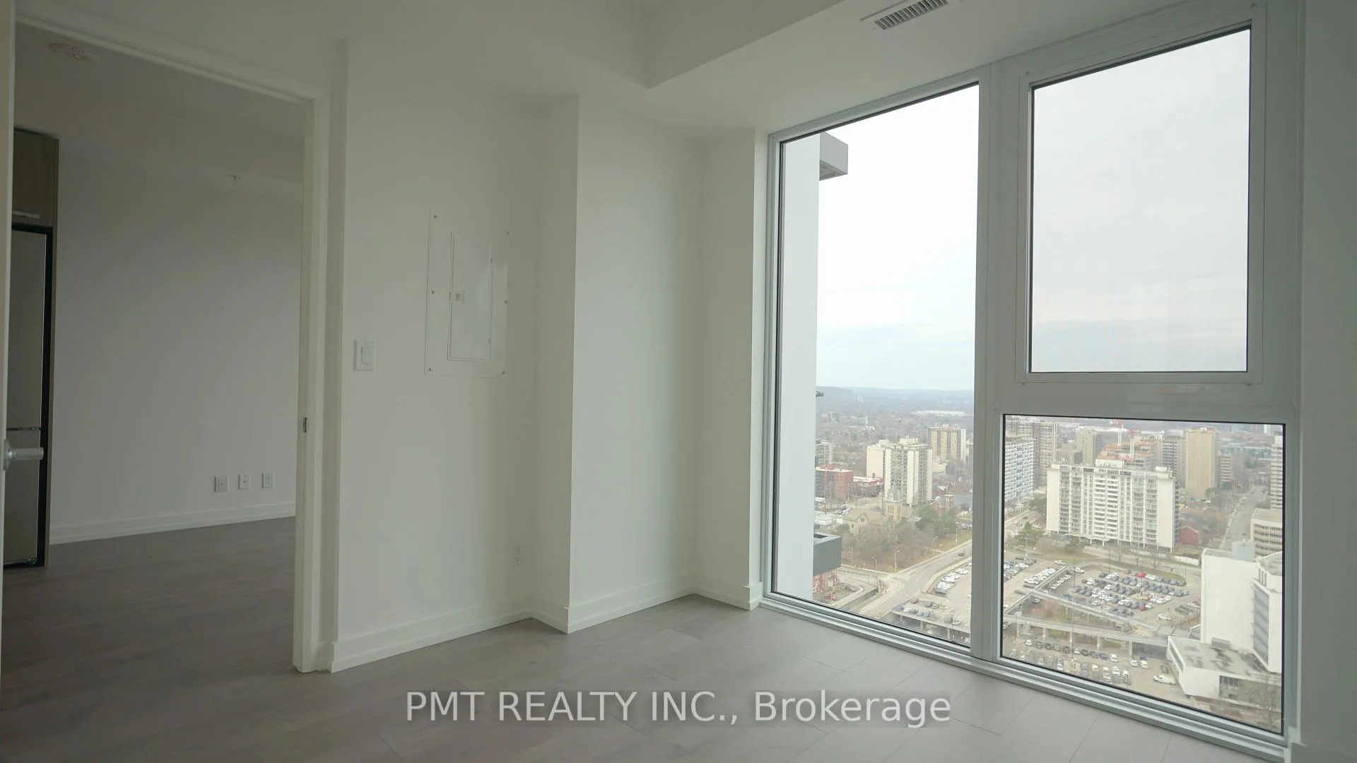 Photo 11 of Unit 3101, 75 James Street S, Hamilton, Corktown — HOMEH