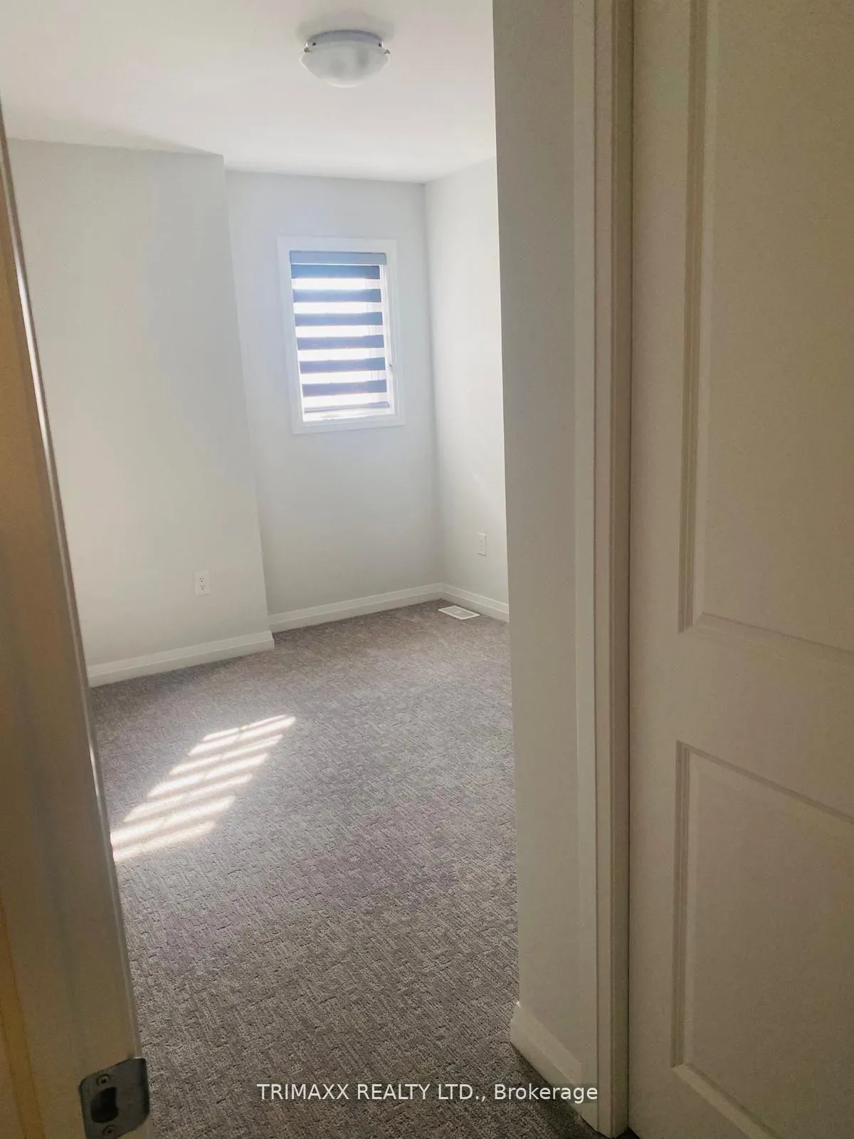 Photo 10 of 115 Bur Oak Drive, Thorold, Confederation Heights — HOMEH
