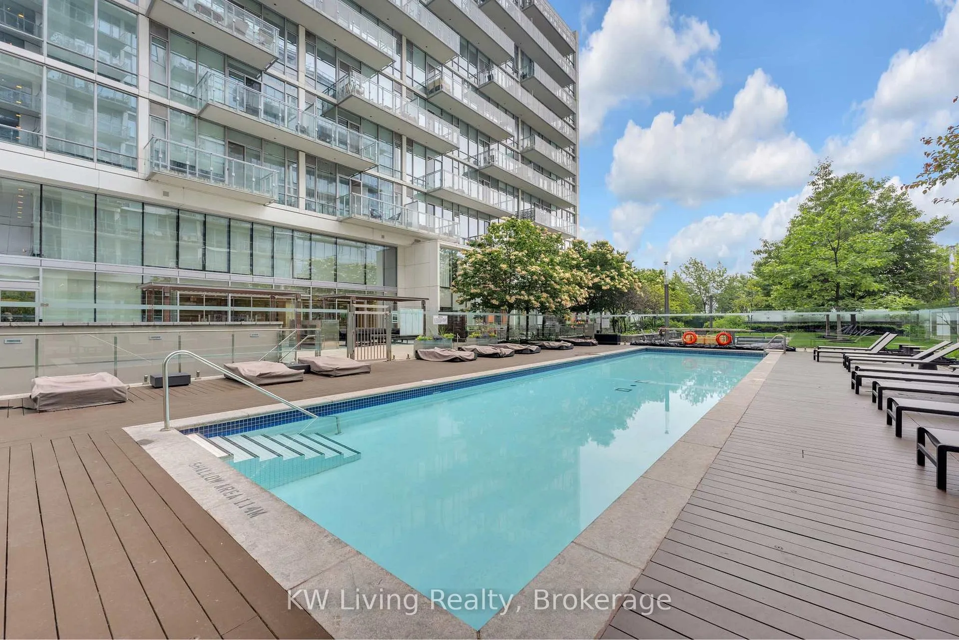 Photo 25 of Unit 828, 29 Queens Quay E, Toronto, Waterfront Communities — HOMEH