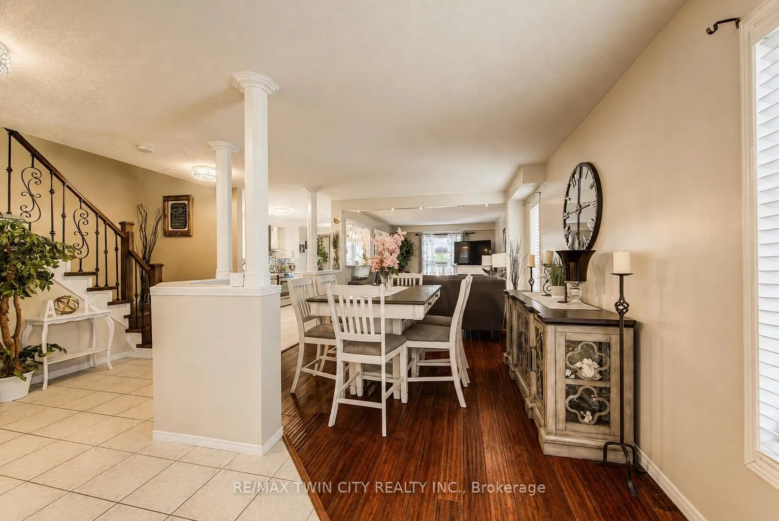Photo 9 of 913 Copper Leaf Crescent, Kitchener, Trussler — HOMEH
