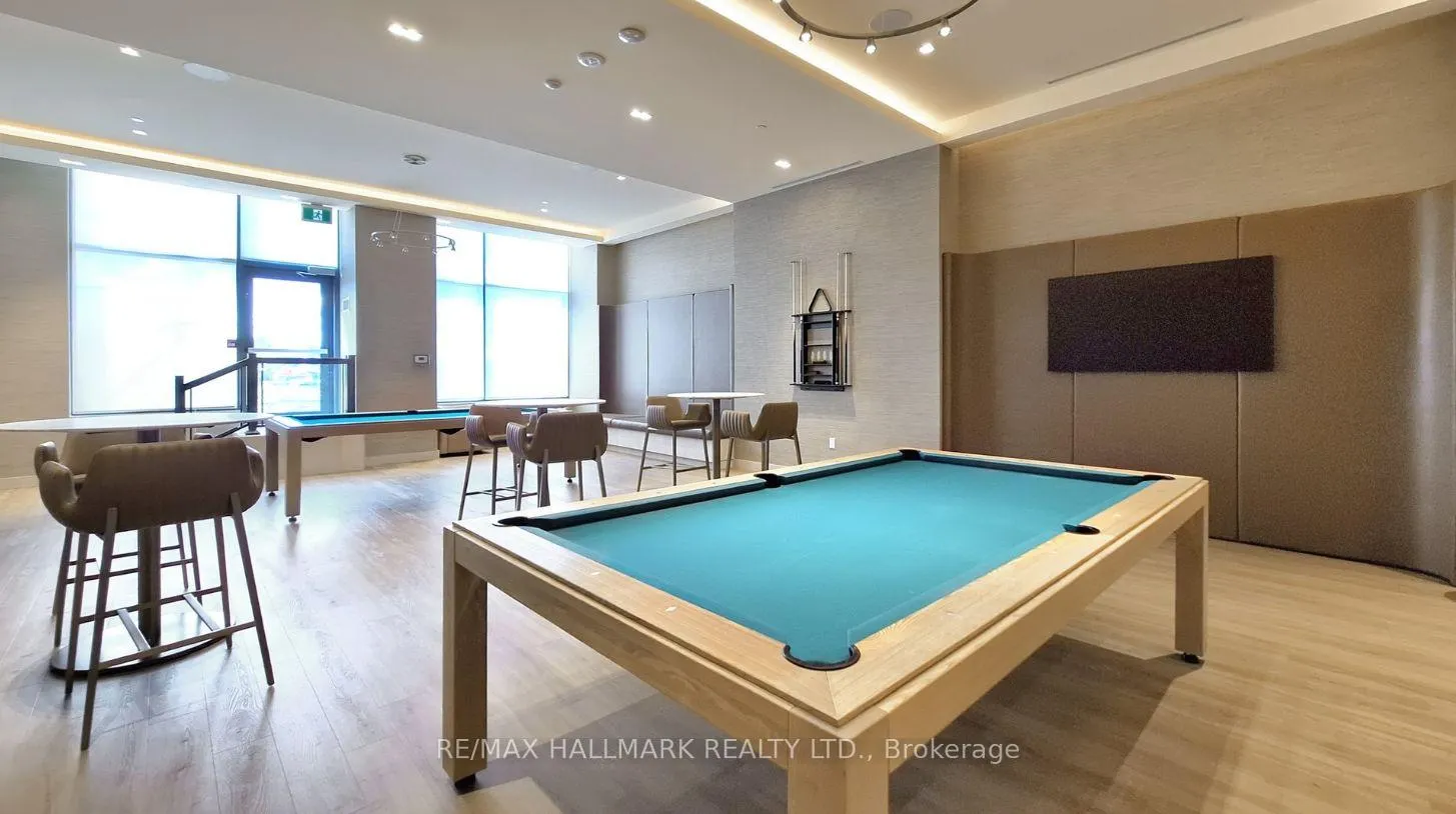 Photo 9 of Unit 916, 8960 Jane Street, Vaughan, Vellore Village — HOMEH