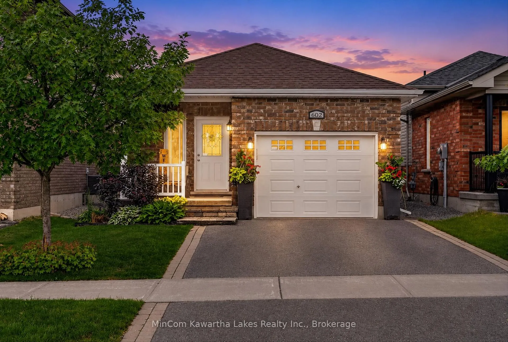 Photo 2 of 602 Goodwin Terrace, Peterborough, Monaghan Ward 2 — HOMEH