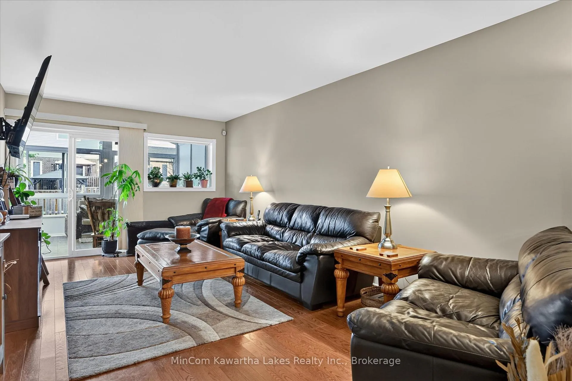 Photo 14 of 602 Goodwin Terrace, Peterborough, Monaghan Ward 2 — HOMEH