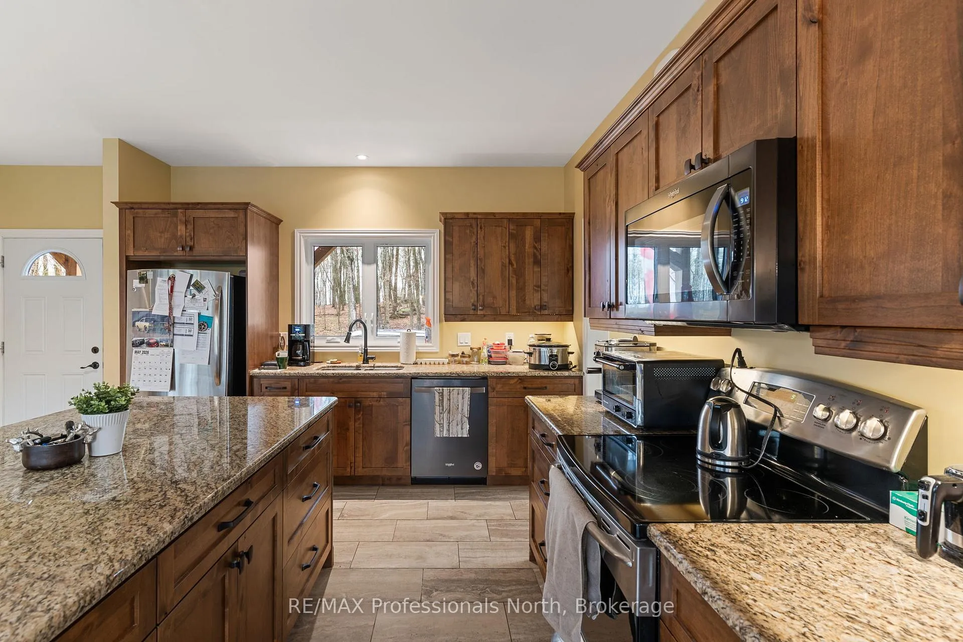 Photo 11 of 253 Ridgeview Road, Dysart et al, Dysart — HOMEH