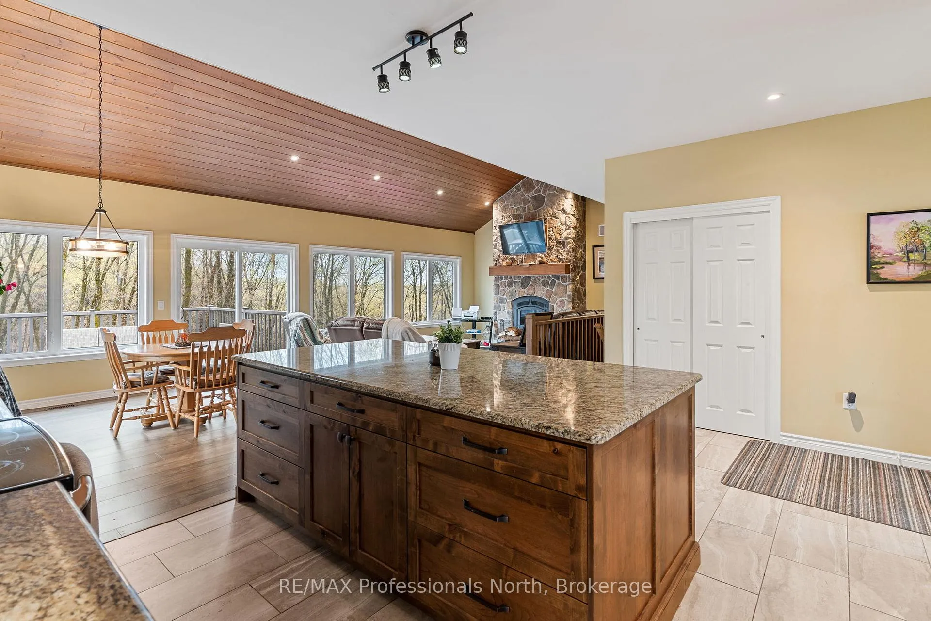 Photo 13 of 253 Ridgeview Road, Dysart et al, Dysart — HOMEH