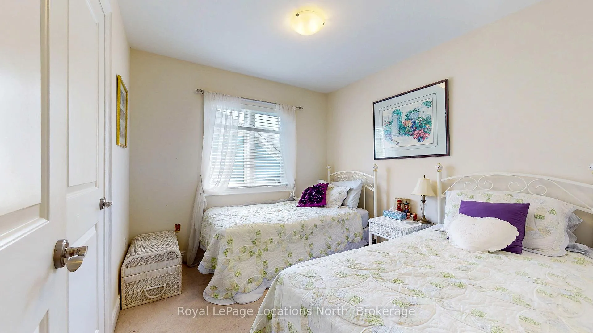 Photo 16 of 29 Savannah Crescent, Wasaga Beach — HOMEH