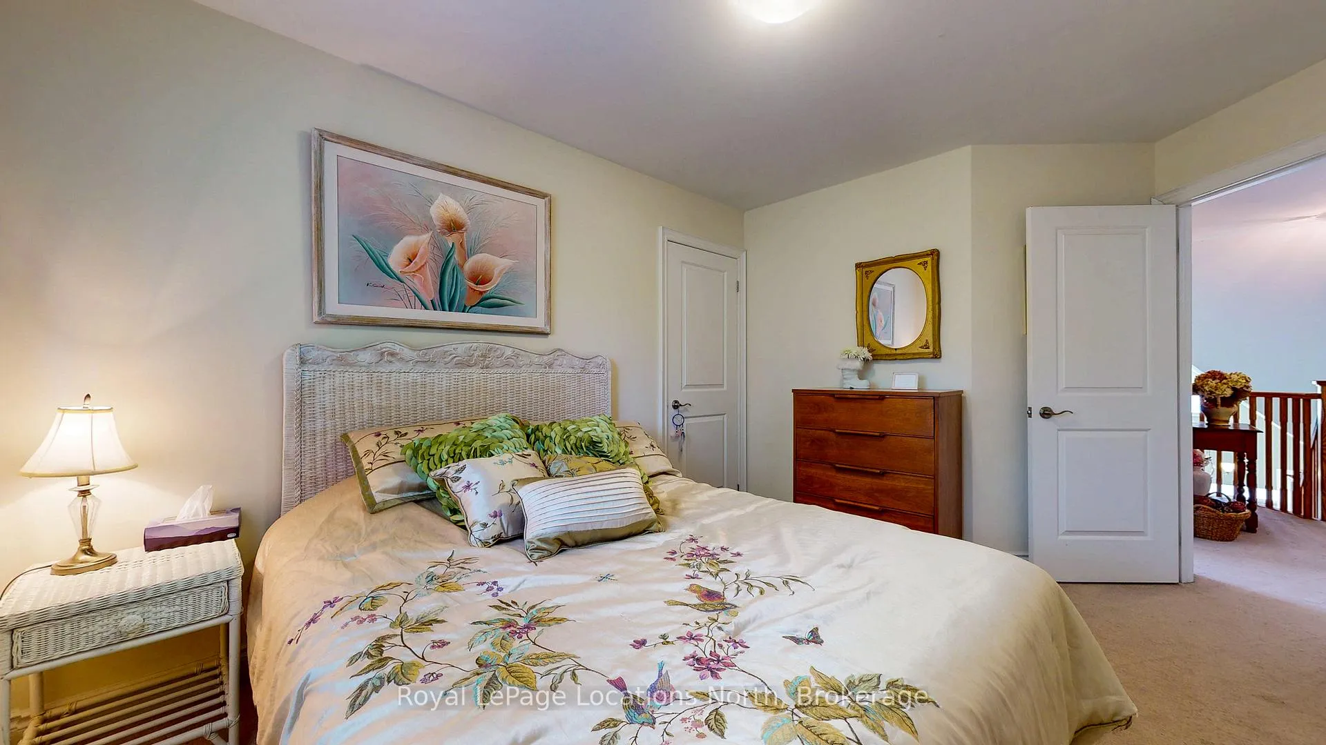 Photo 17 of 29 Savannah Crescent, Wasaga Beach — HOMEH