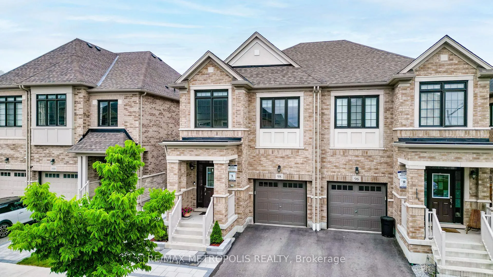 Photo 2 of 98 Laing Drive, Whitby, Rural Whitby — HOMEH