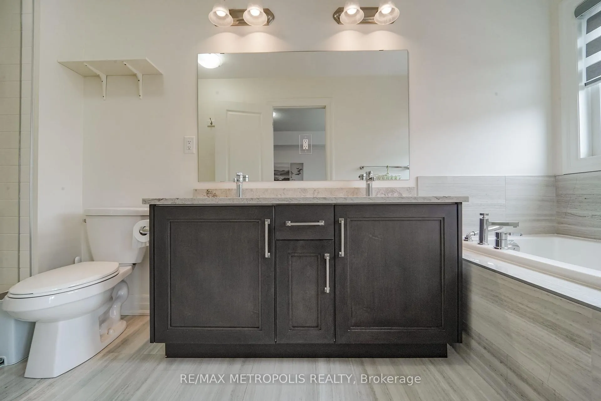 Photo 37 of 98 Laing Drive, Whitby, Rural Whitby — HOMEH