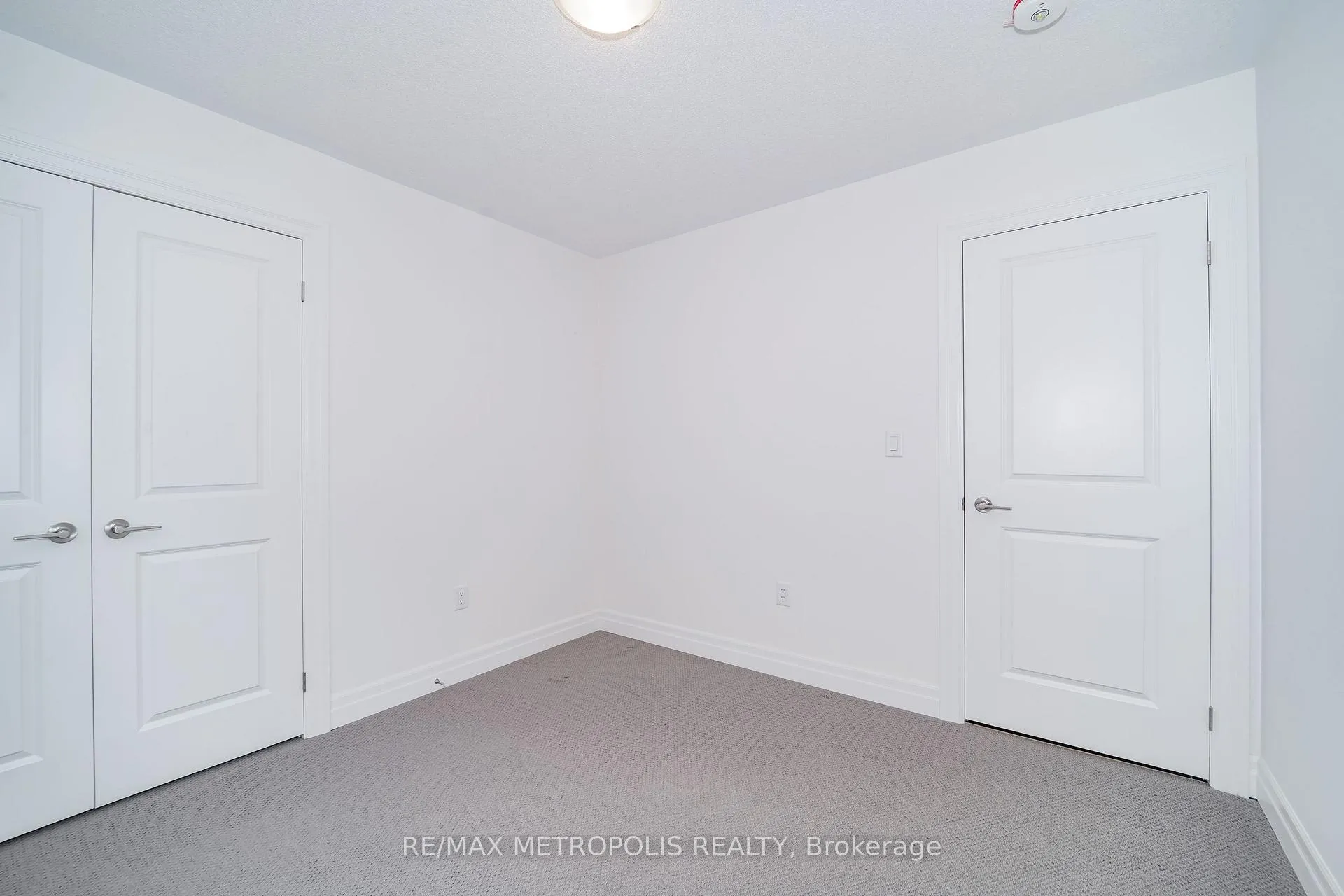 Photo 42 of 98 Laing Drive, Whitby, Rural Whitby — HOMEH