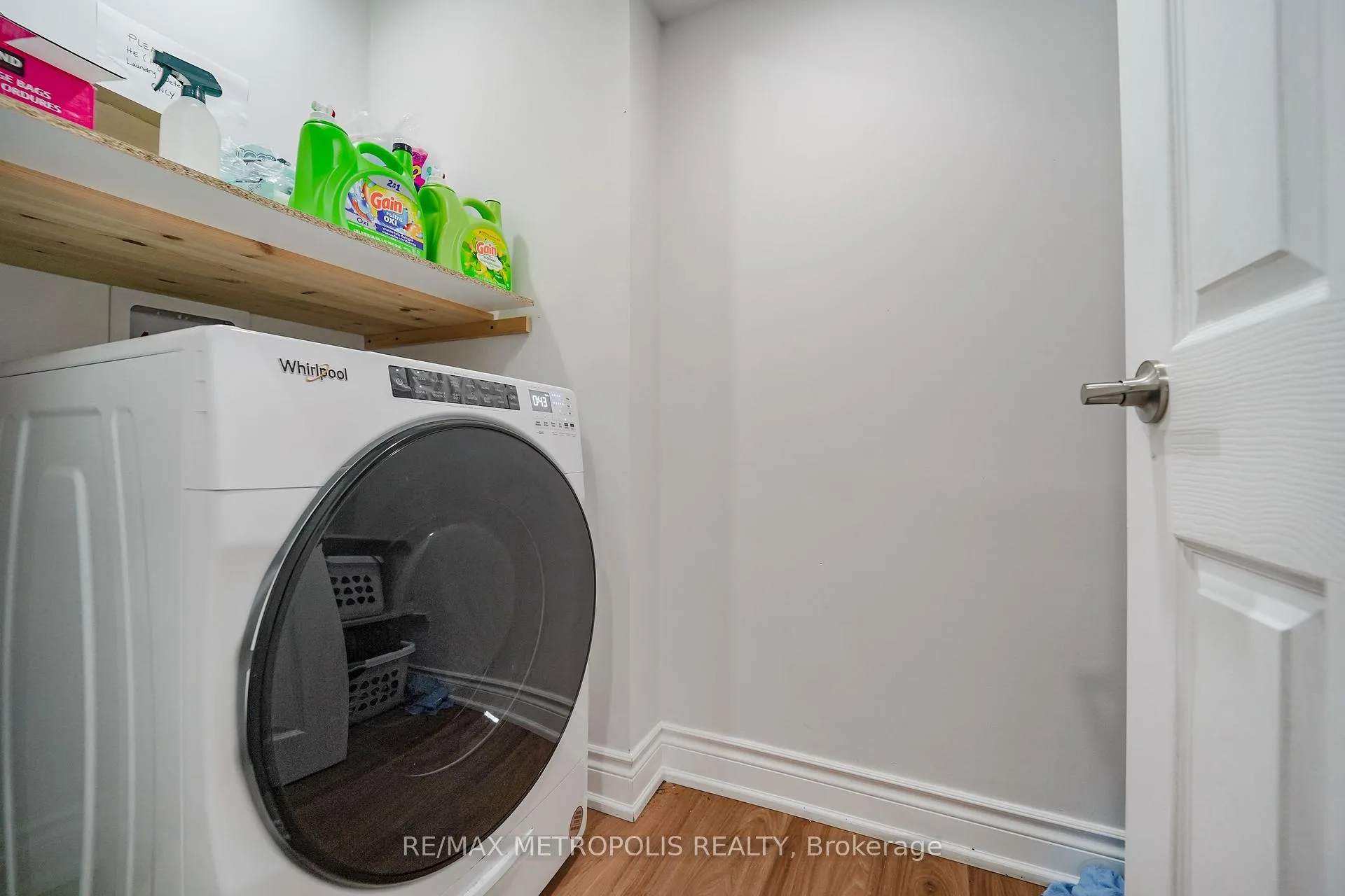 Photo 45 of 98 Laing Drive, Whitby, Rural Whitby — HOMEH