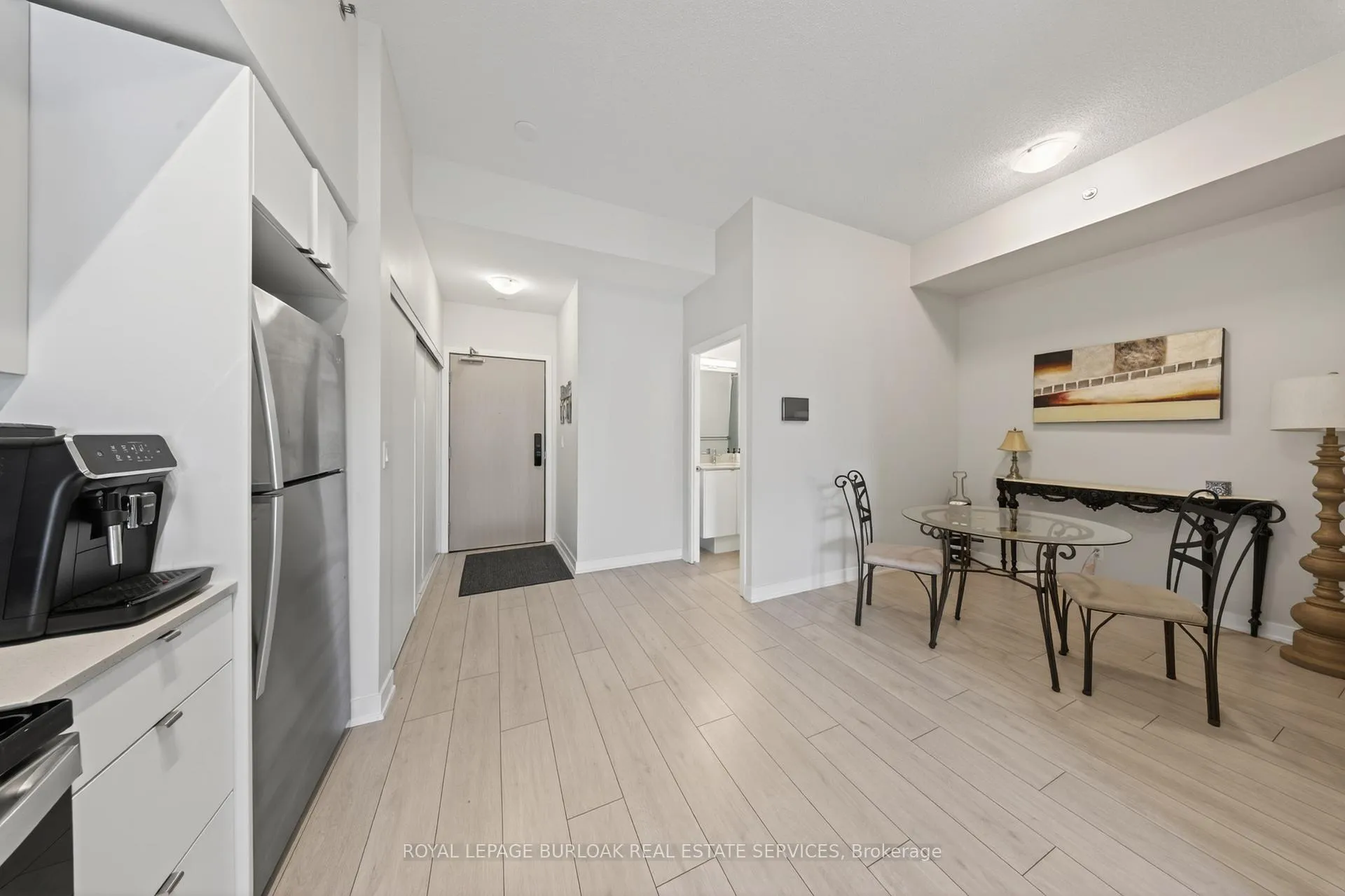 Photo 5 of Unit A115, 3210 Dakota Common, Burlington, Alton — HOMEH
