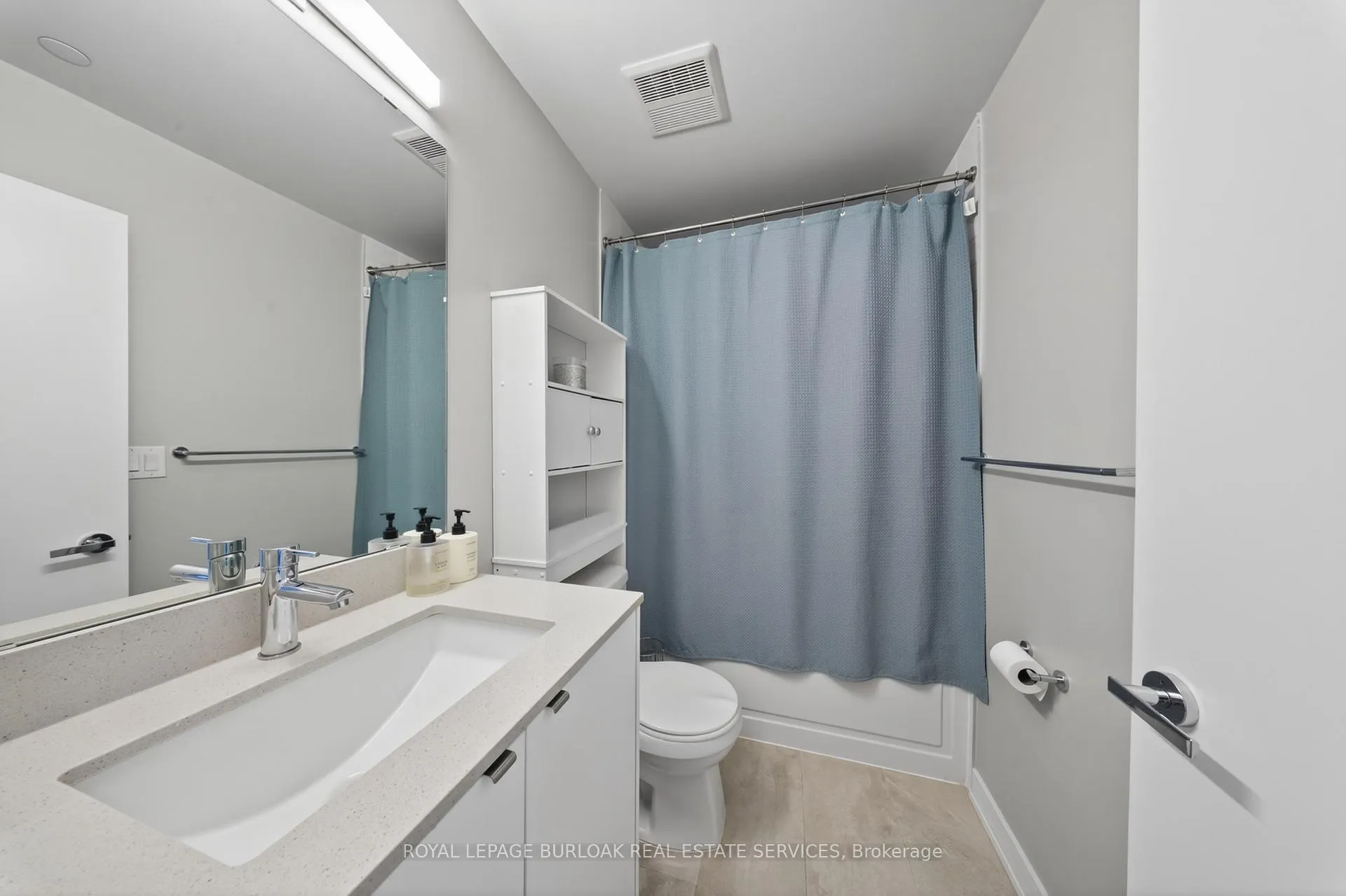 Photo 10 of Unit A115, 3210 Dakota Common, Burlington, Alton — HOMEH
