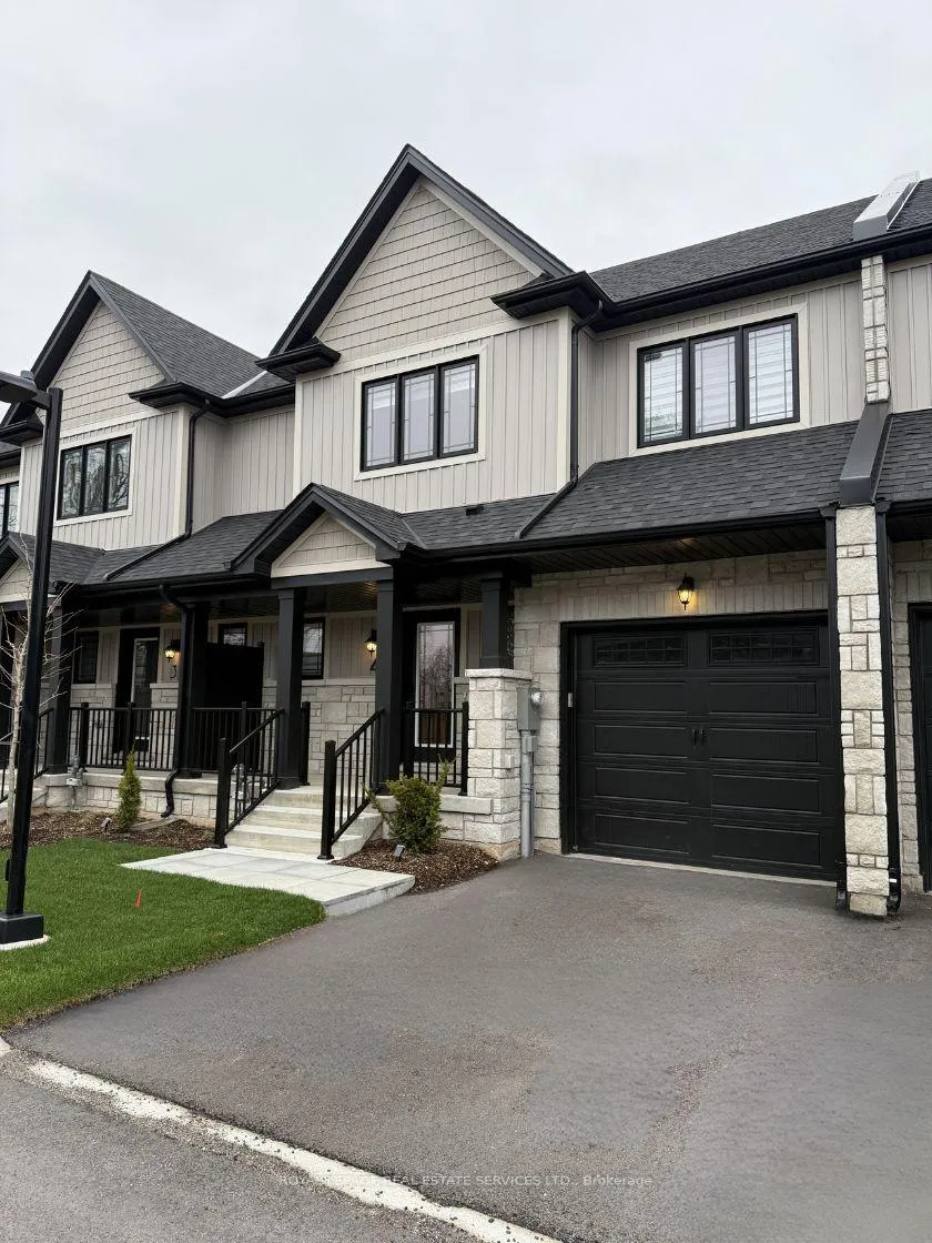 Photo 2 of Unit 3, 6894 Garner Road, Niagara Falls, Forestview — HOMEH