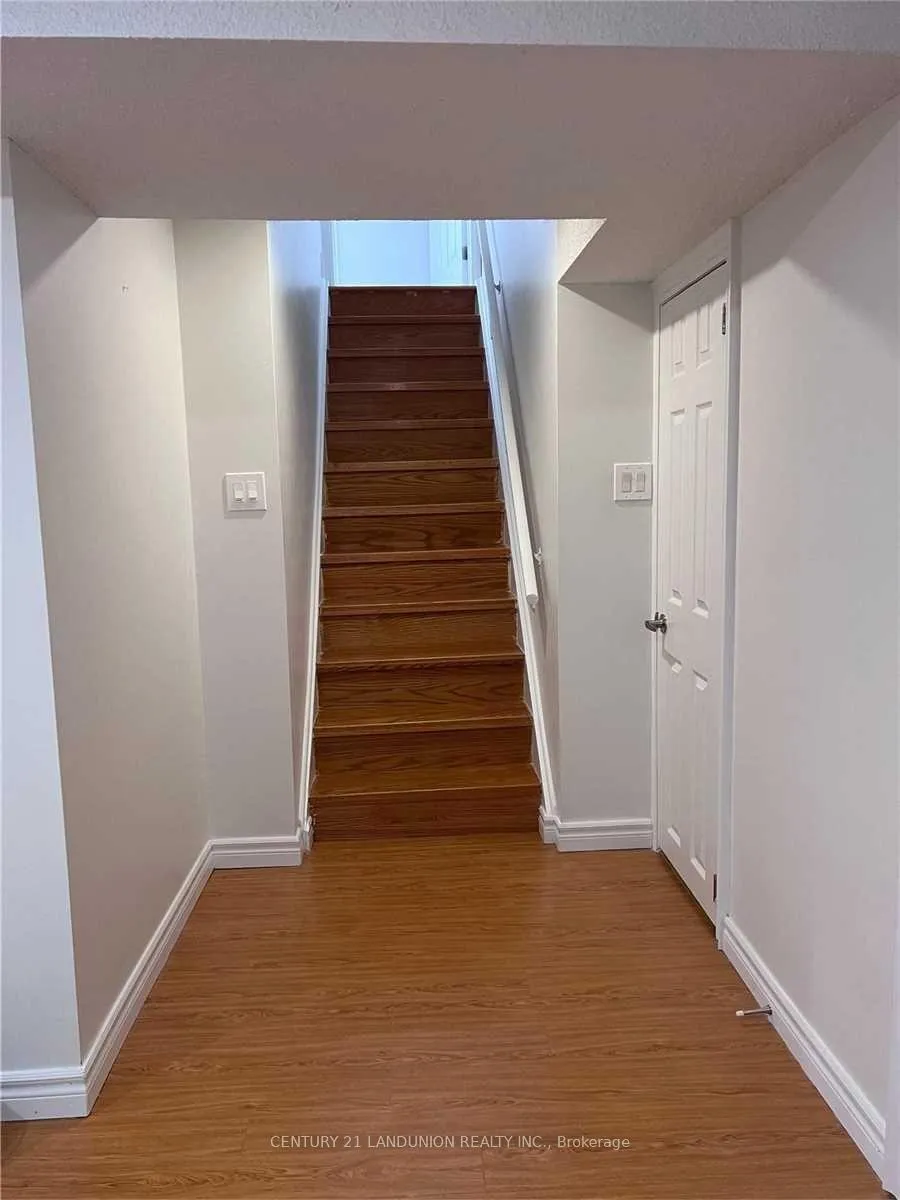 Photo 4 of Basement 94 Campania Crescent, Scarborough, Milliken — HOMEH