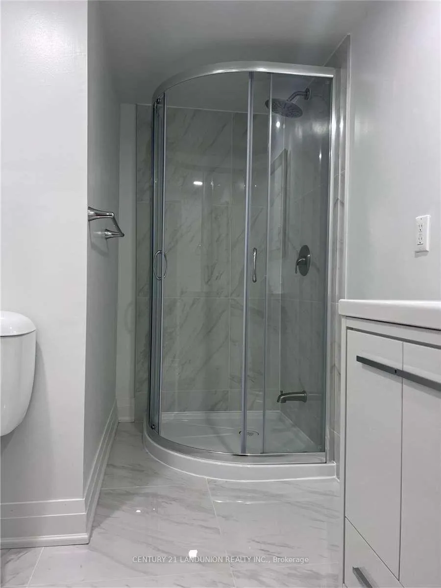Photo 8 of Basement 94 Campania Crescent, Scarborough, Milliken — HOMEH