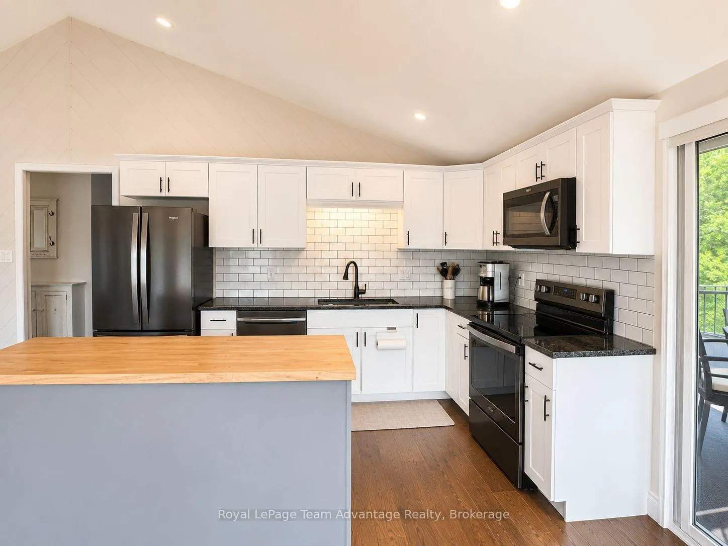 Photo 6 of Unit 11, 1 Crane Walker Road, The Archipelago, Archipelago South — HOMEH