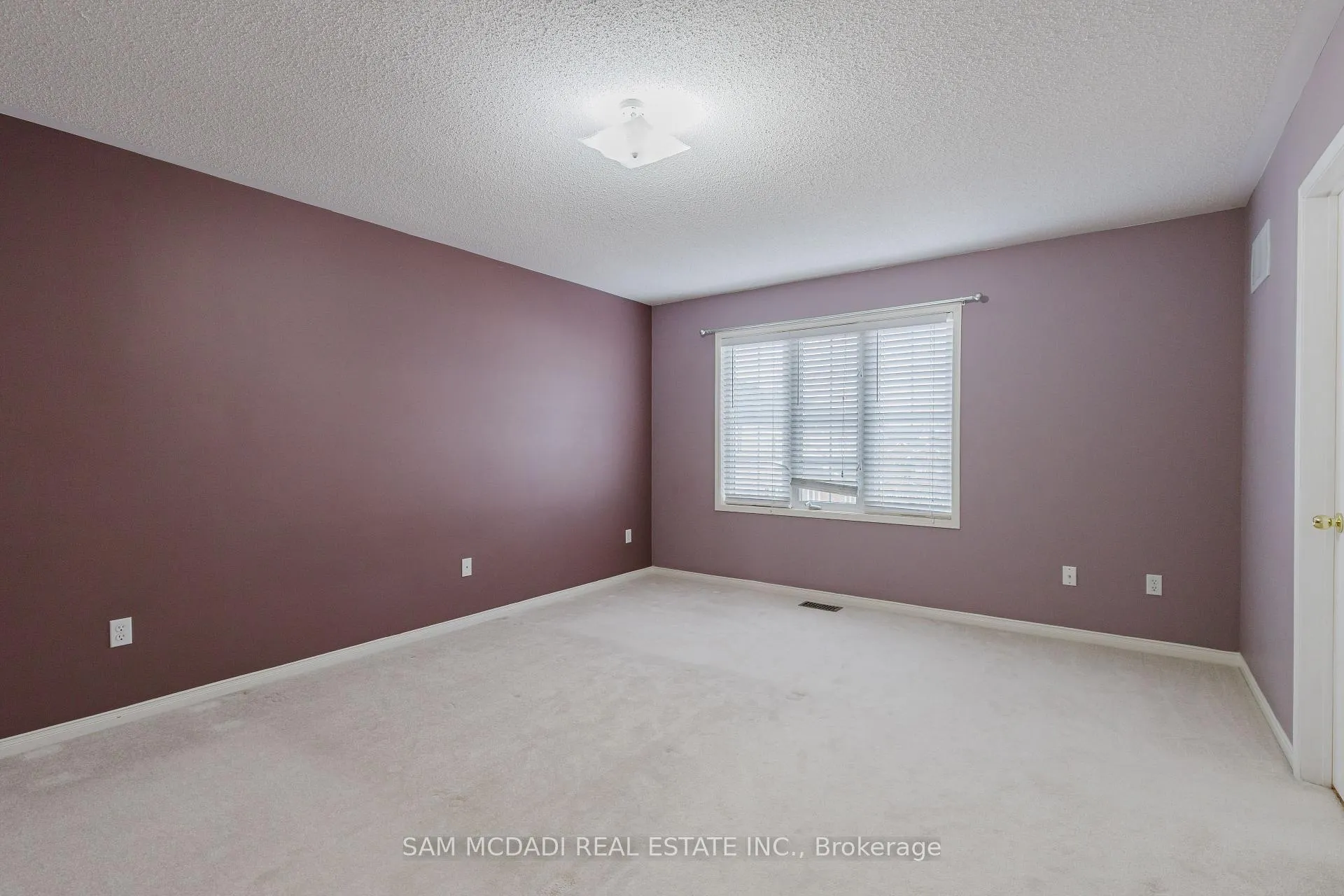 Photo 22 of 1260 Lamont Crescent, Milton, Clarke — HOMEH