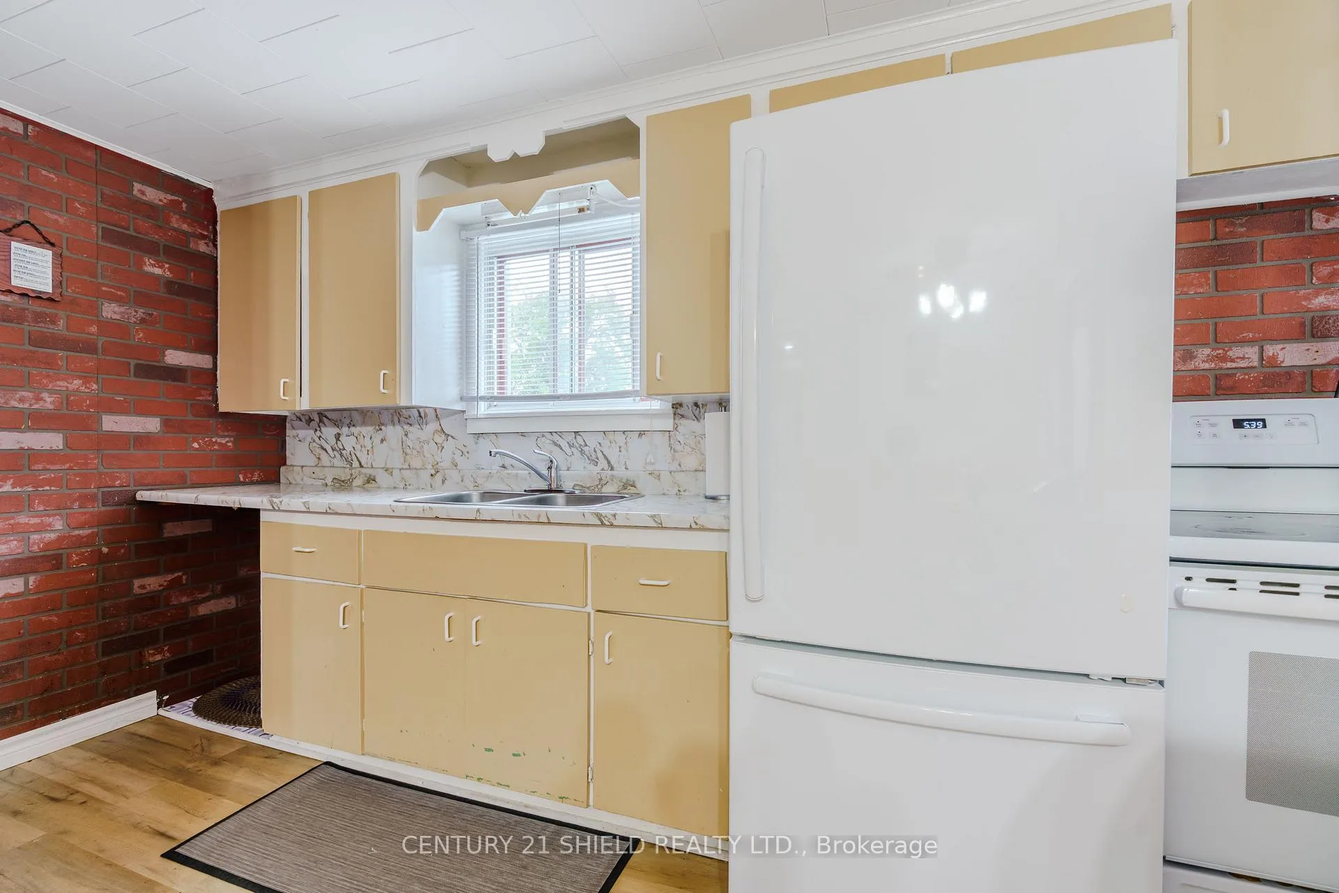Photo 21 of 1245 Notre Dame Street W, Cornwall, Cornwall — HOMEH