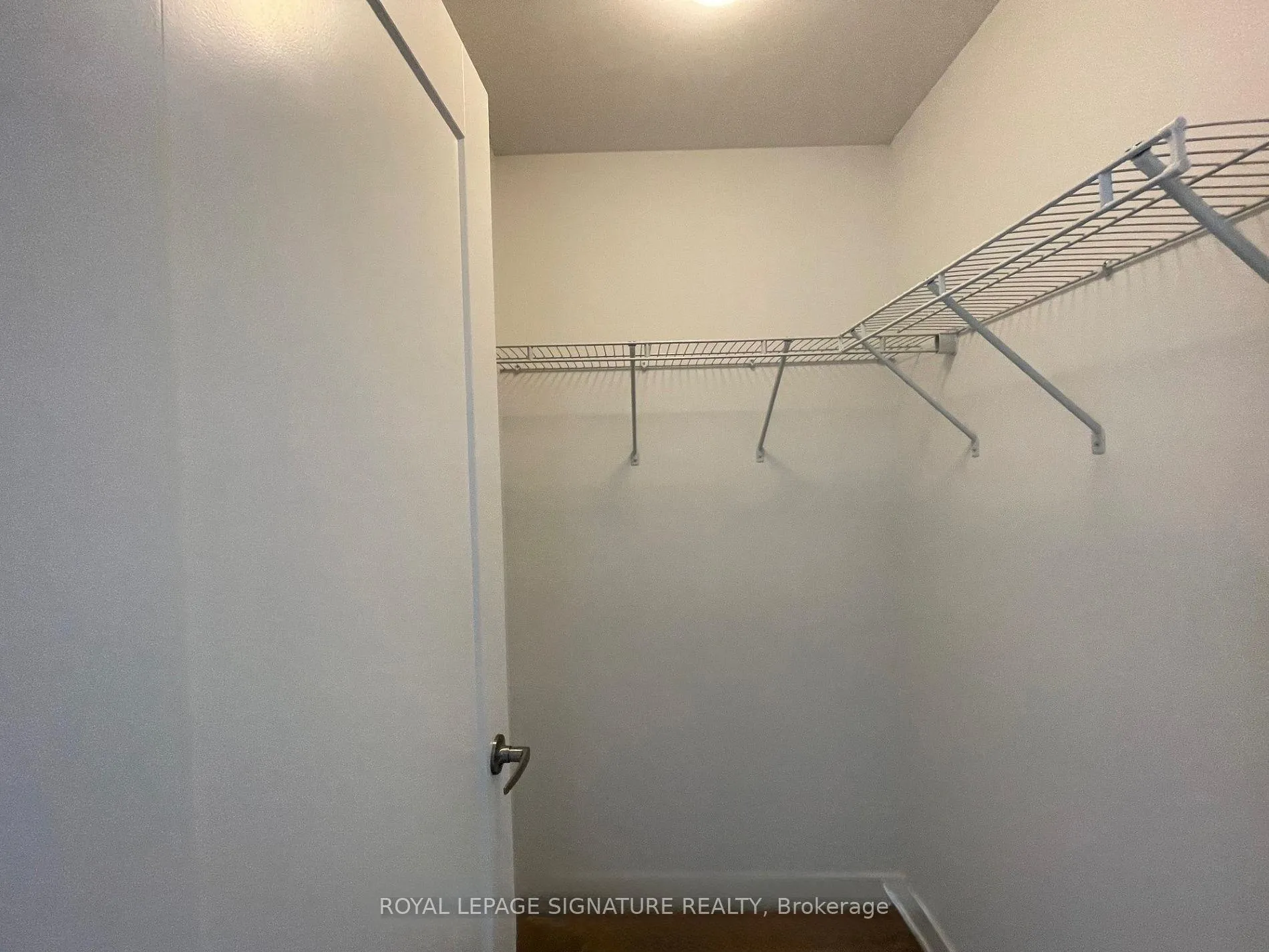 Photo 6 of Unit 2225, 135 Lower Sherbourne Street, Toronto, Moss Park — HOMEH