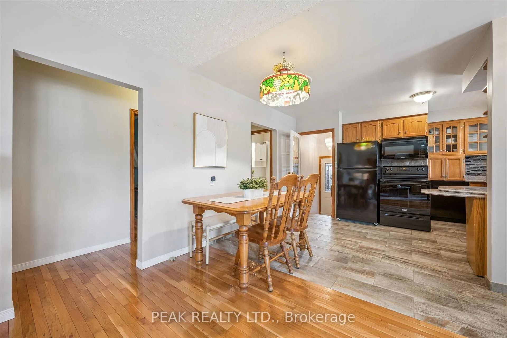 Photo 10 of 120 Lorraine Avenue, Waterloo — HOMEH