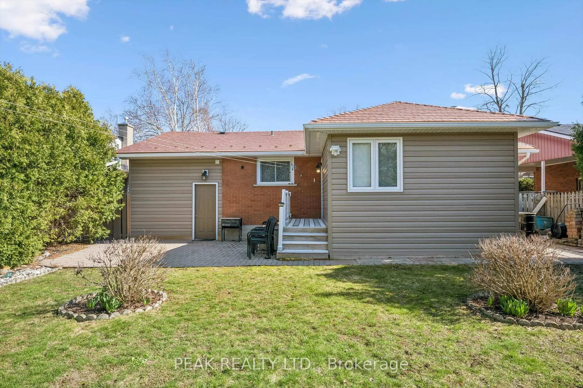 Photo 39 of 120 Lorraine Avenue, Waterloo — HOMEH