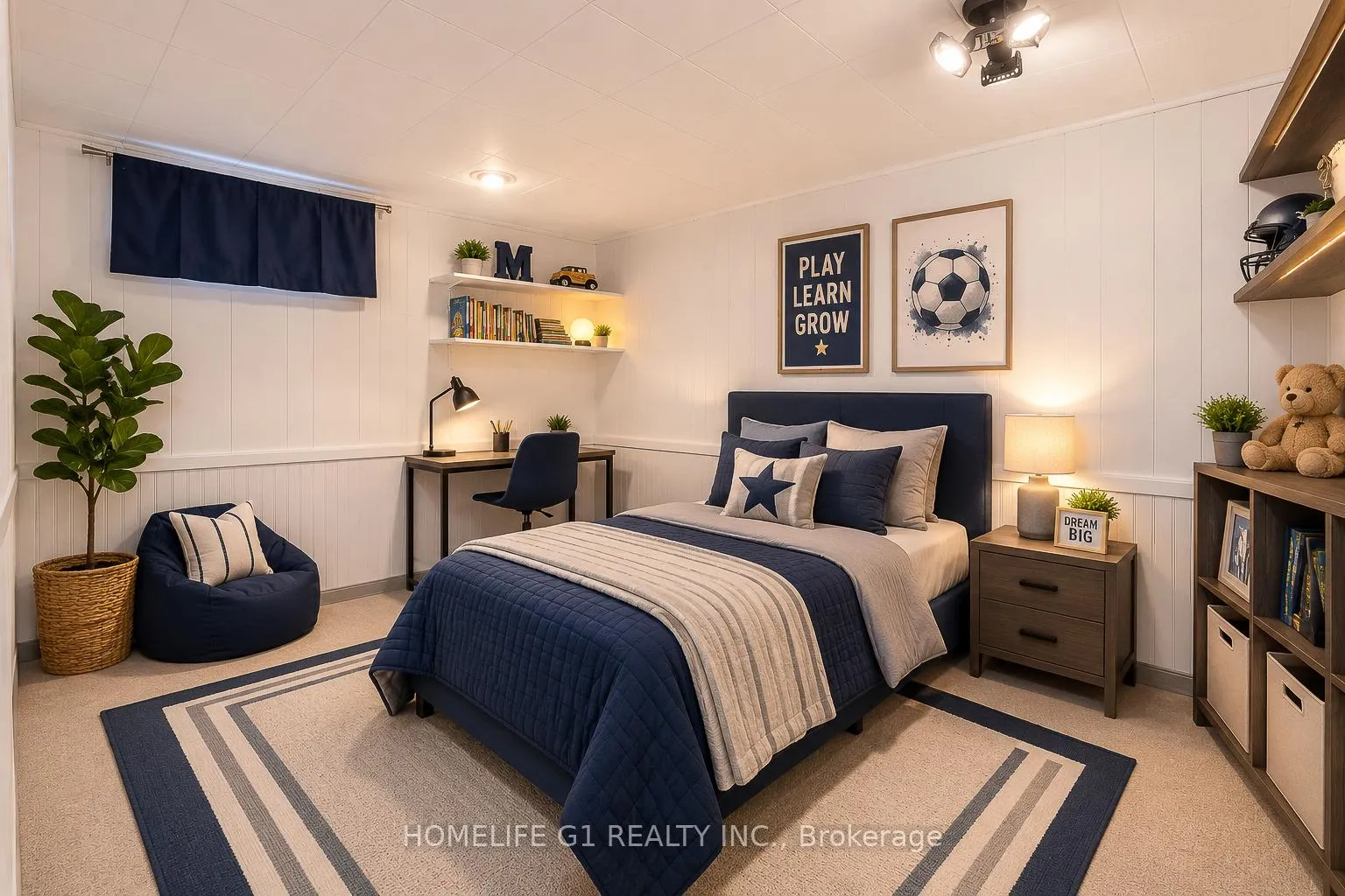Photo 33 of 409 Hudson Drive, London, East I — HOMEH