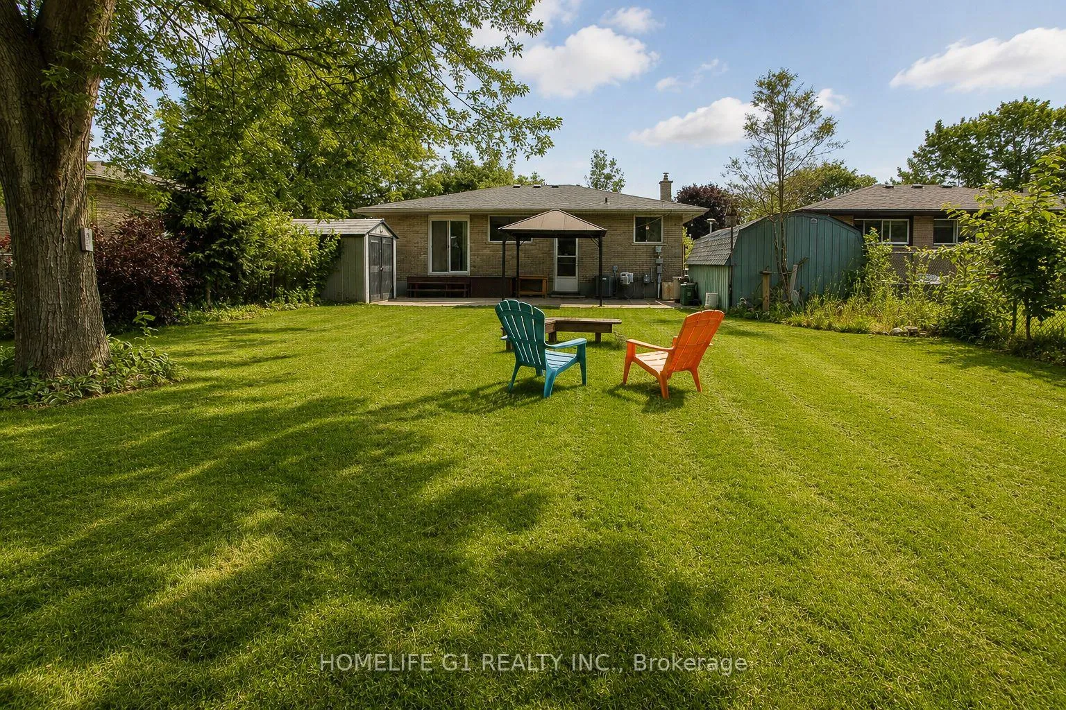 Photo 41 of 409 Hudson Drive, London, East I — HOMEH
