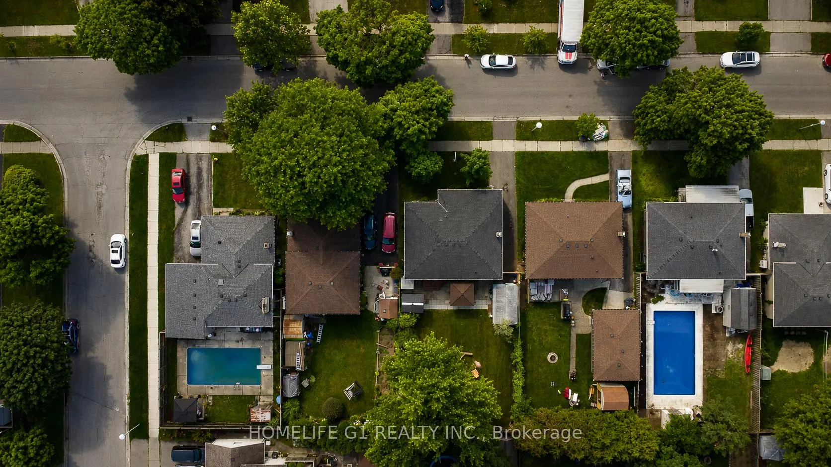 Photo 45 of 409 Hudson Drive, London, East I — HOMEH