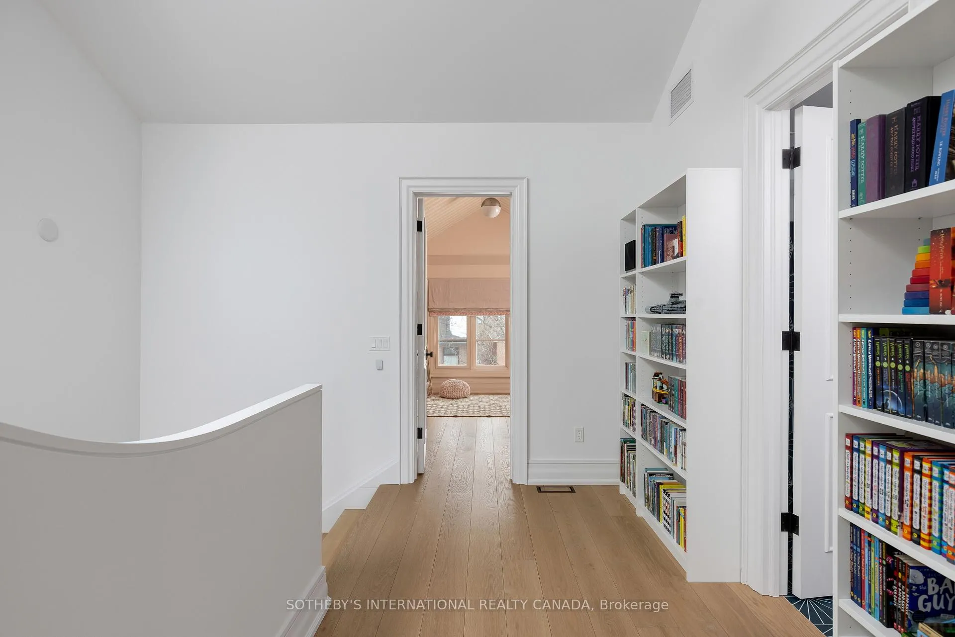 Photo 34 of 122 Macpherson Avenue, Toronto, The Annex — HOMEH
