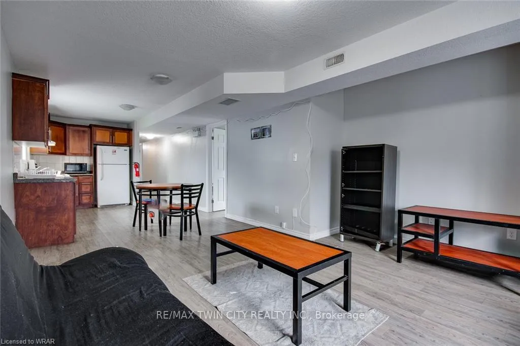 Photo 8 of Unit 4, 151 Bridgeport Road E, Waterloo, Uptown Waterloo — HOMEH