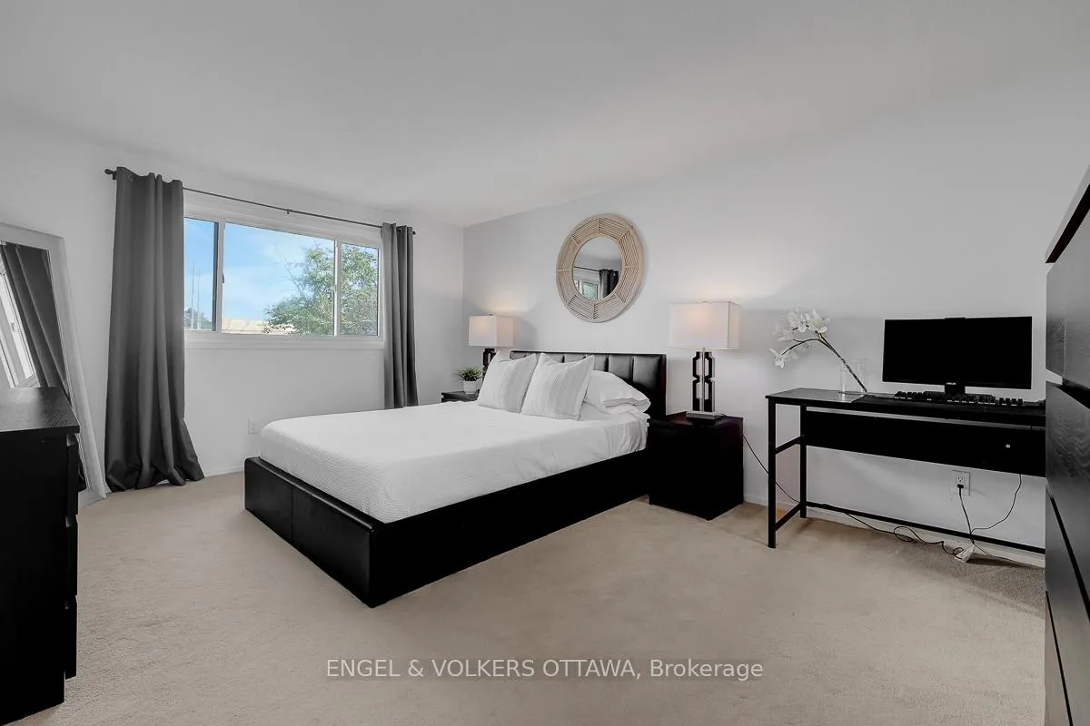 Photo 25 of 6138 Vineyard Drive, Ottawa, Convent Glen — HOMEH