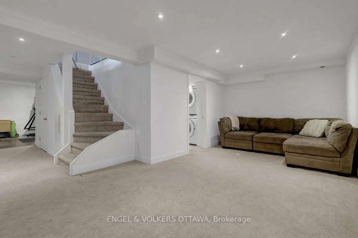 Photo 41 of 6138 Vineyard Drive, Ottawa, Convent Glen — HOMEH