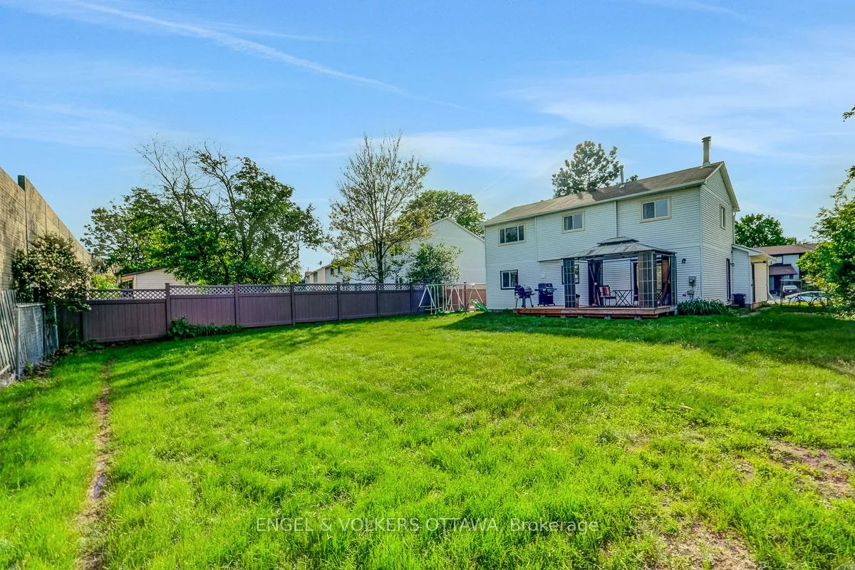 Photo 49 of 6138 Vineyard Drive, Ottawa, Convent Glen — HOMEH