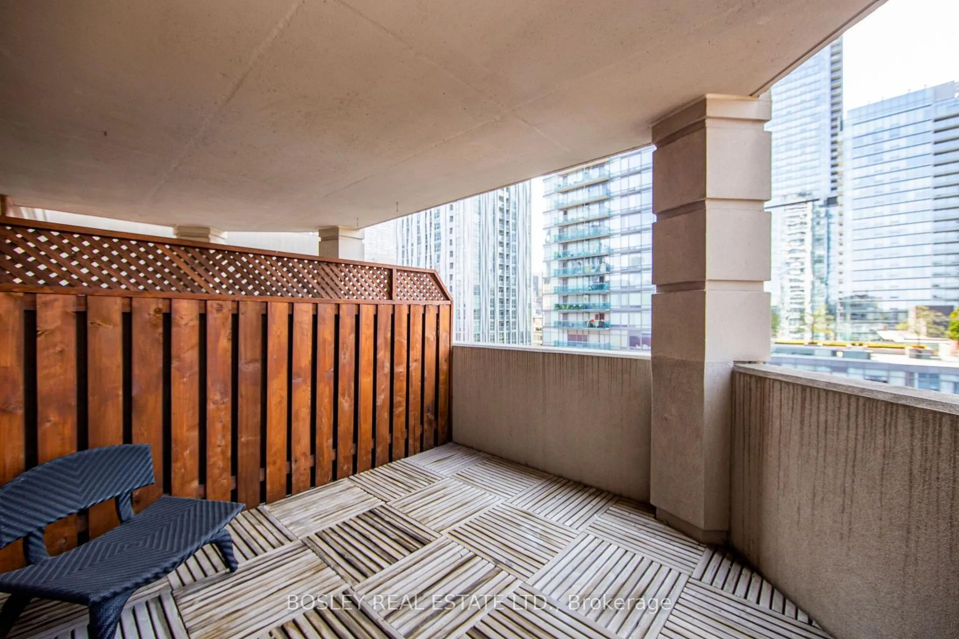 Photo 8 of Unit 1008, 20 Collier Street, Toronto, Rosedale-Moore Park — HOMEH