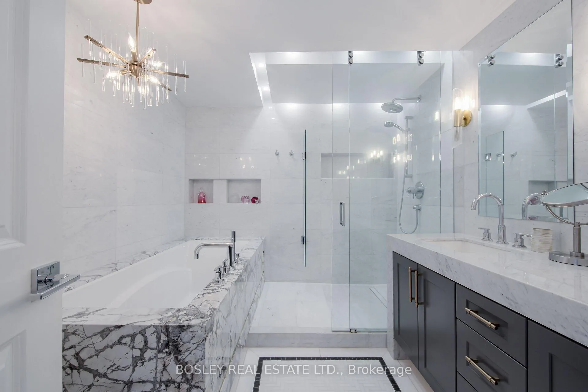 Photo 13 of Unit 1008, 20 Collier Street, Toronto, Rosedale-Moore Park — HOMEH
