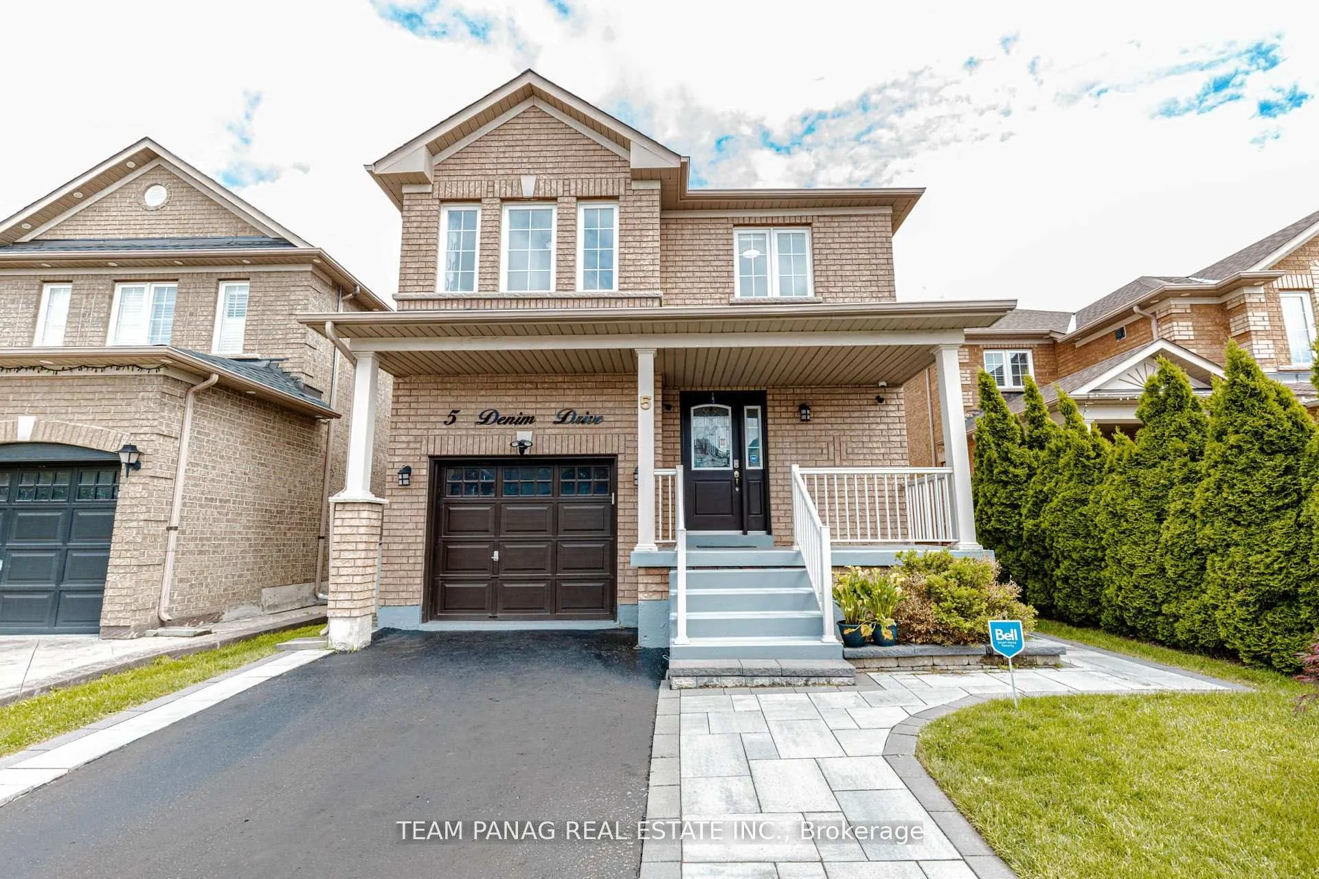 Photo 1 of 5 Denim Drive, Brampton, Bram East — HOMEH