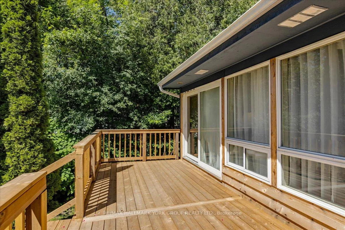 Photo 5 of 56 Sandra Drive, Georgina, Sutton & Jackson's Point — HOMEH