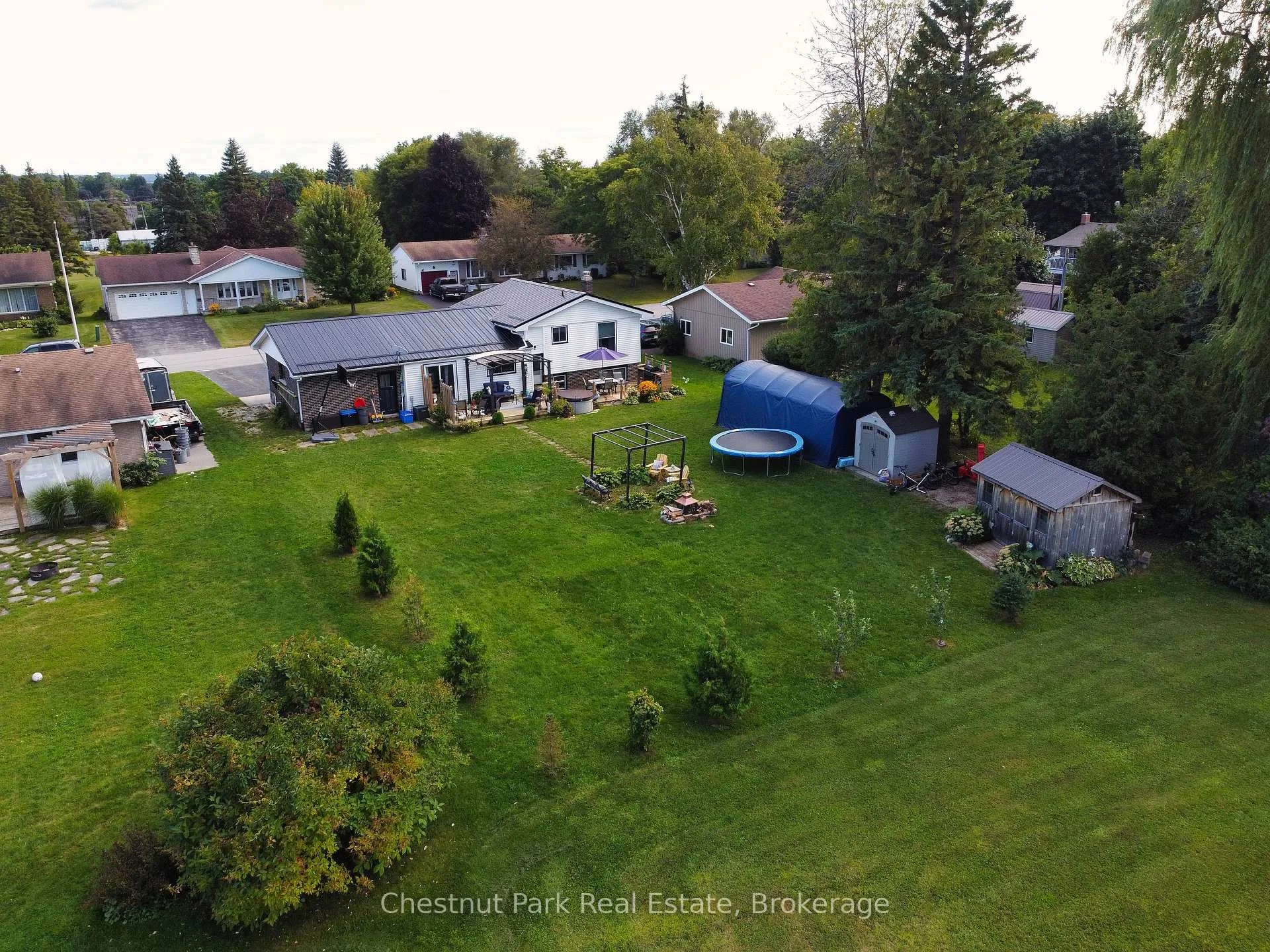 Photo 5 of 14 Tower Road, Arran-Elderslie — HOMEH