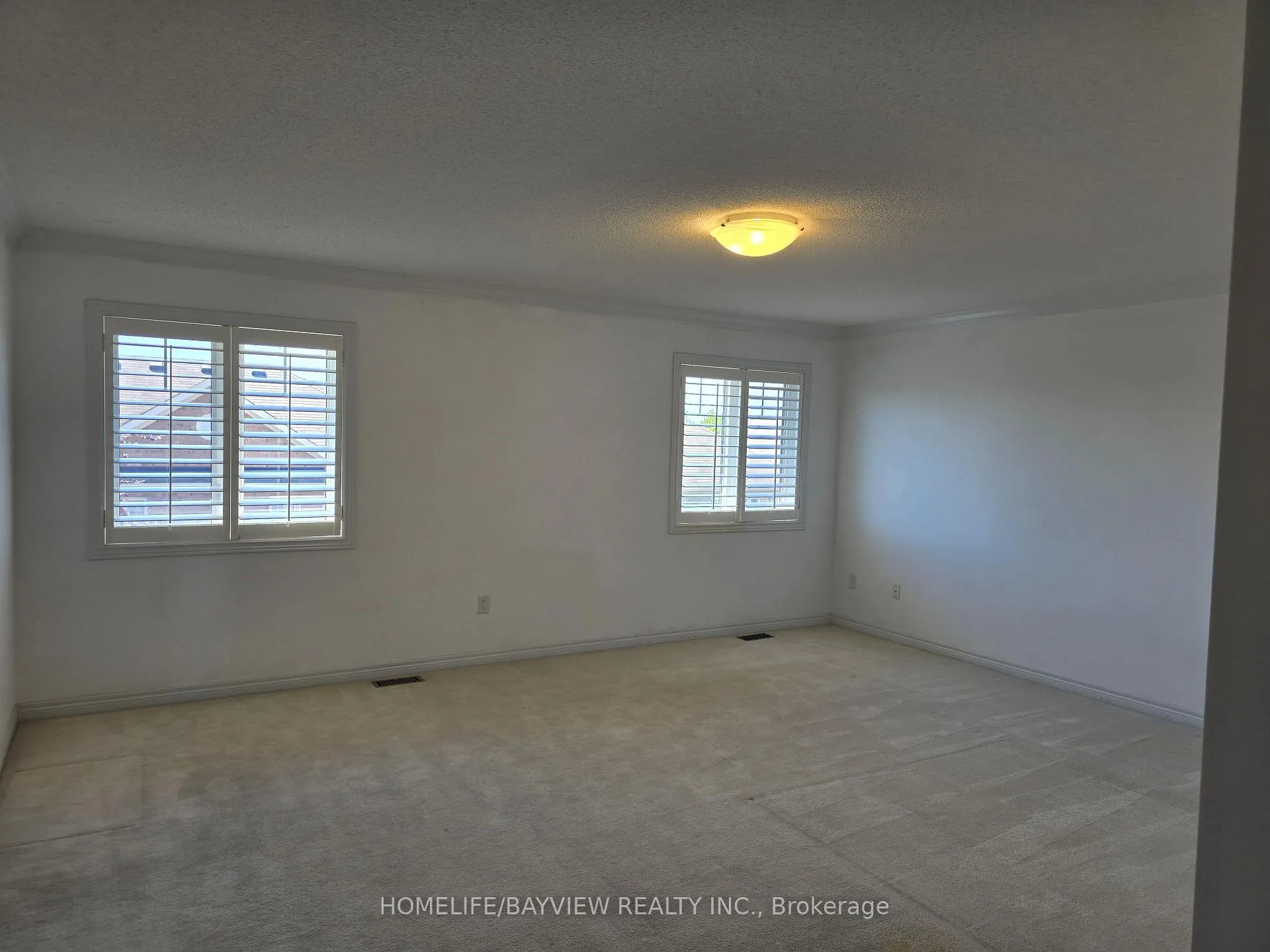 Photo 16 of 116 Sequin Drive, Richmond Hill, Jefferson — HOMEH