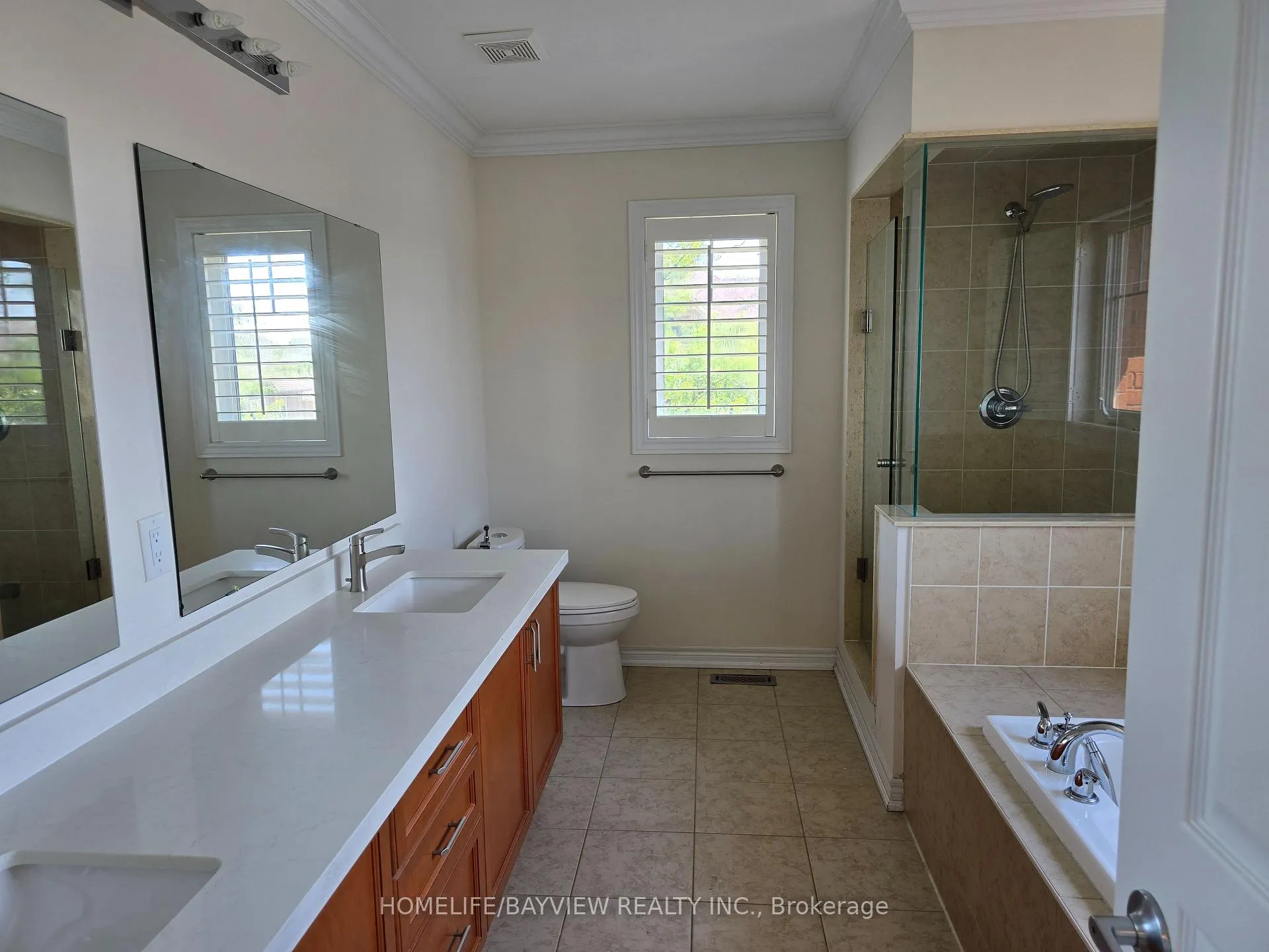 Photo 17 of 116 Sequin Drive, Richmond Hill, Jefferson — HOMEH