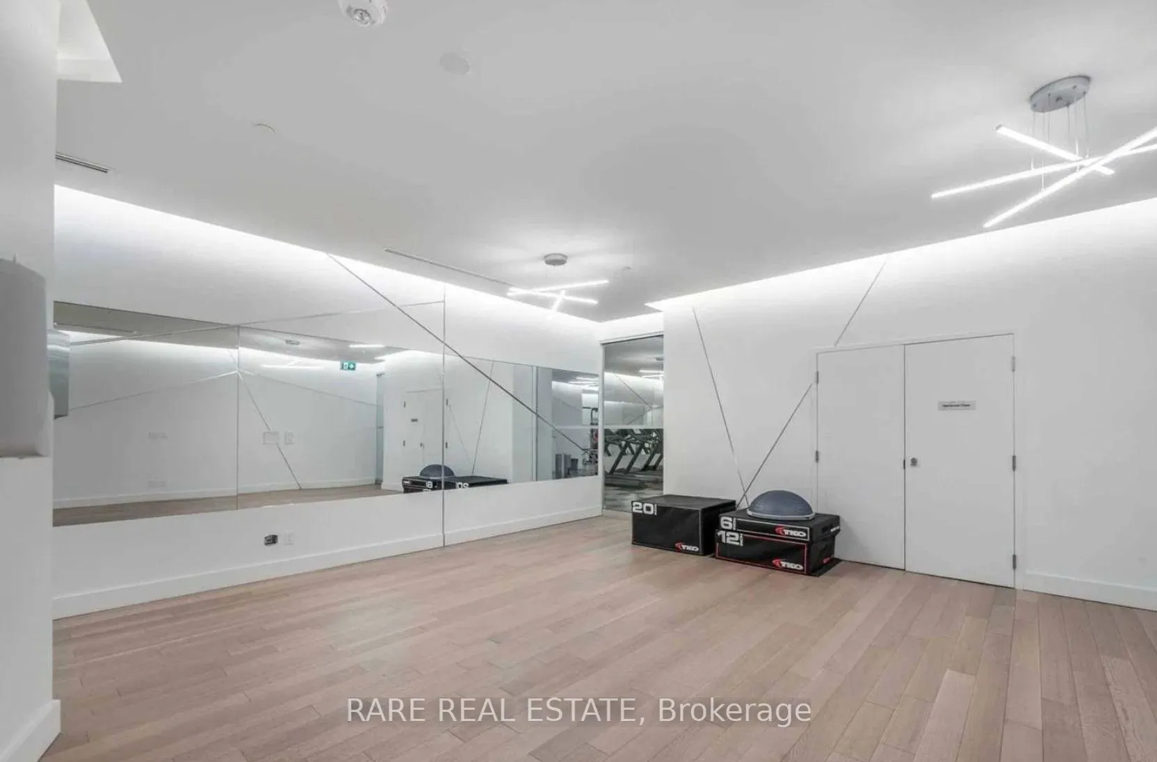 Photo 13 of Unit 1208, 50 Ordnance Street, Toronto, Niagara — HOMEH