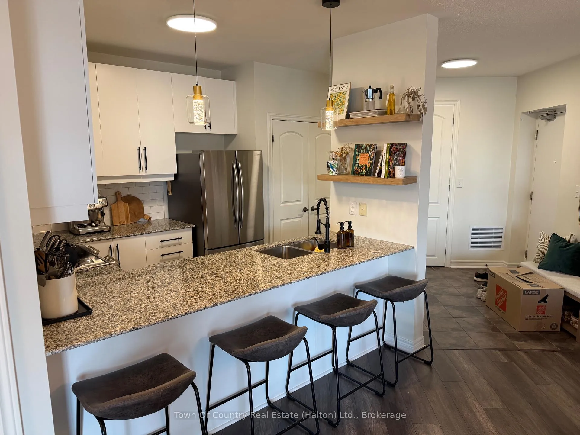 Photo 11 of Unit 310, 383 Main Street E, Milton, Old Milton — HOMEH